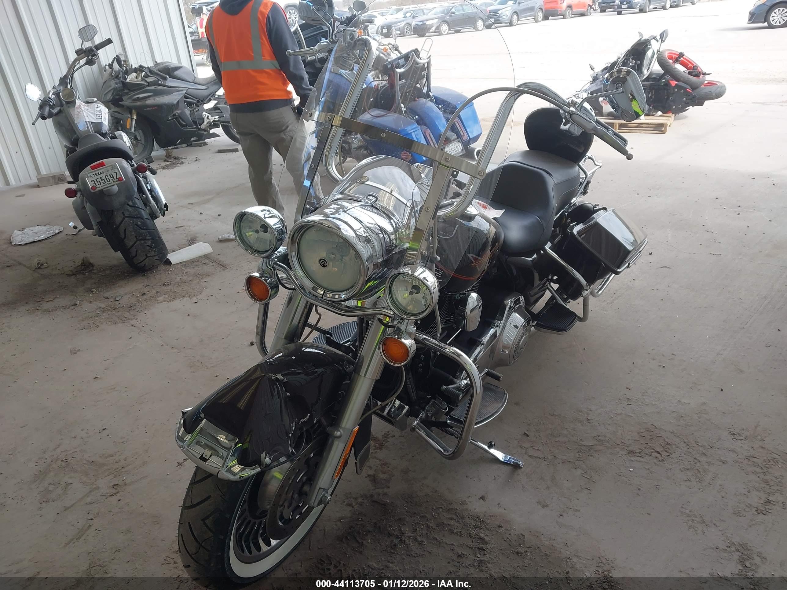 HARLEY-DAVIDSON FLHR image 2