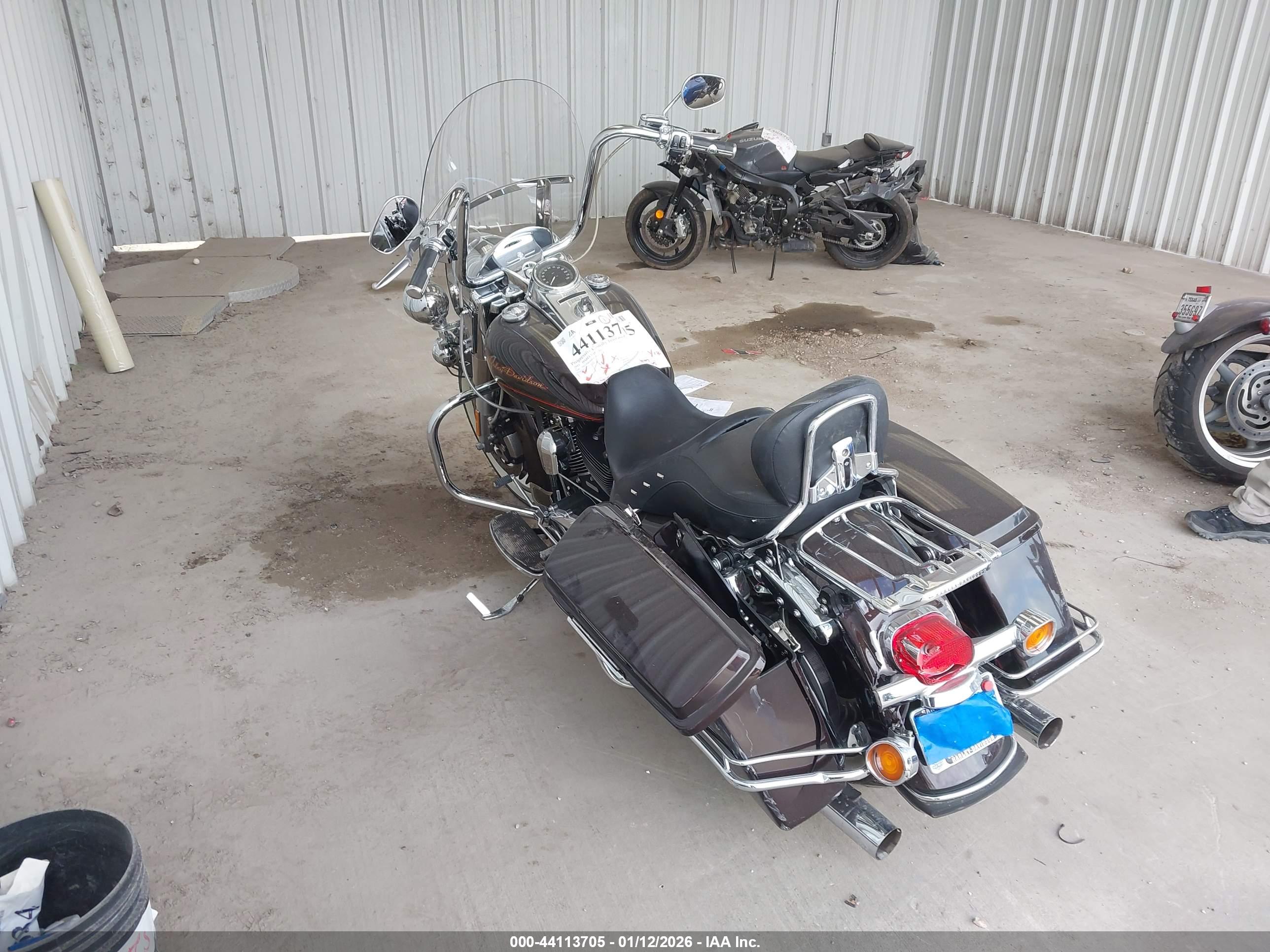 HARLEY-DAVIDSON FLHR image 3