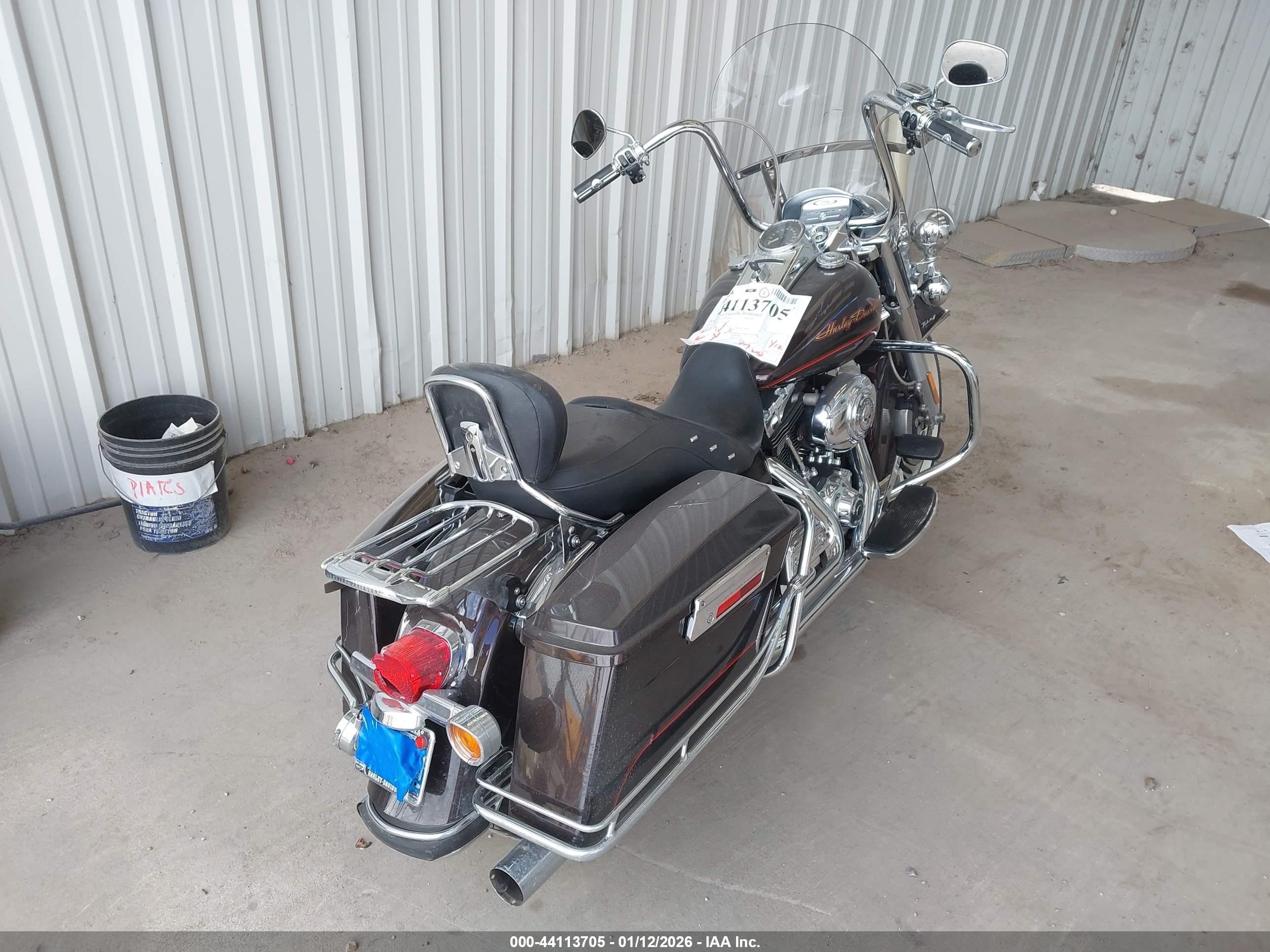 HARLEY-DAVIDSON FLHR image 4