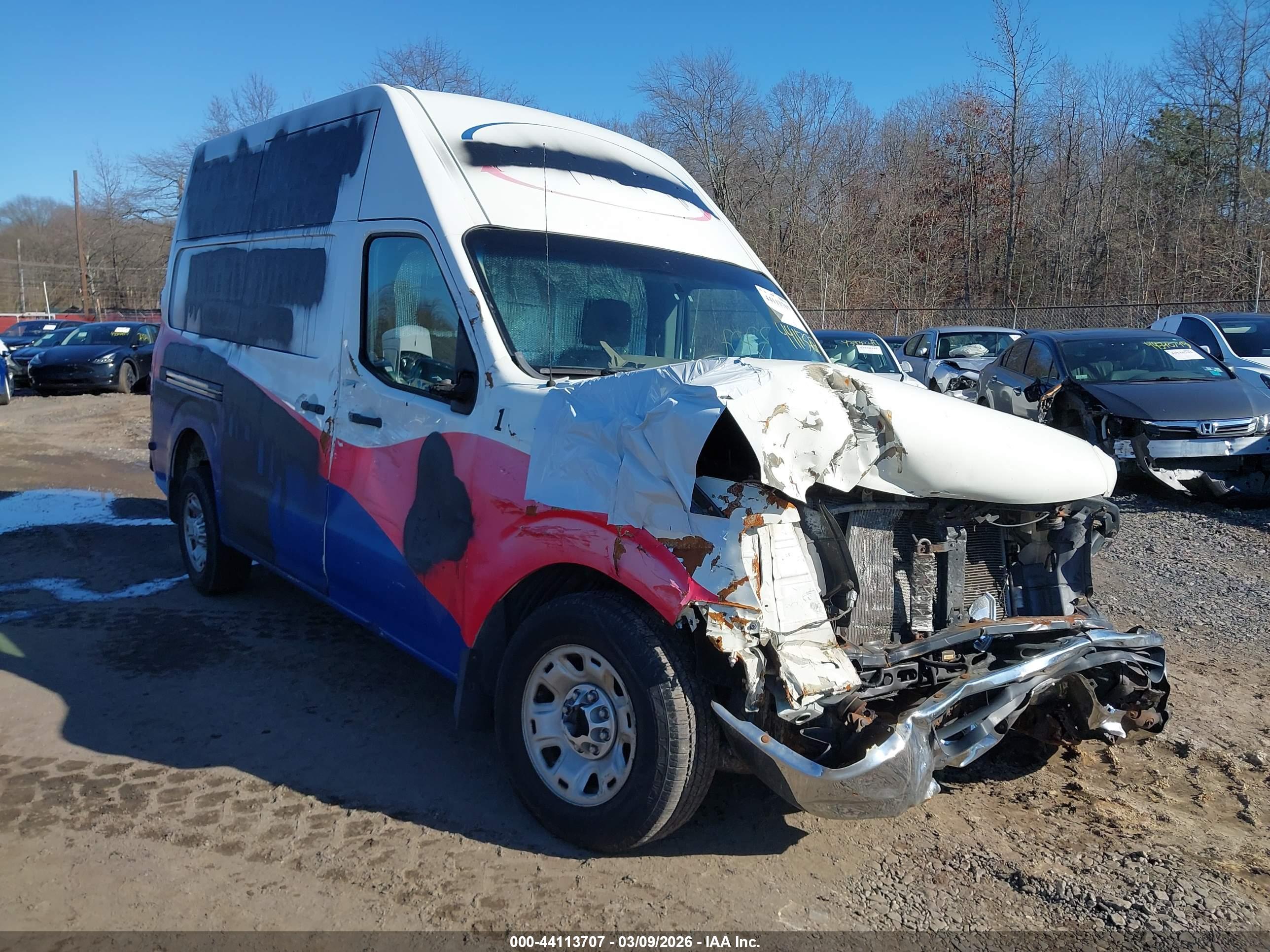 NISSAN NV image 6