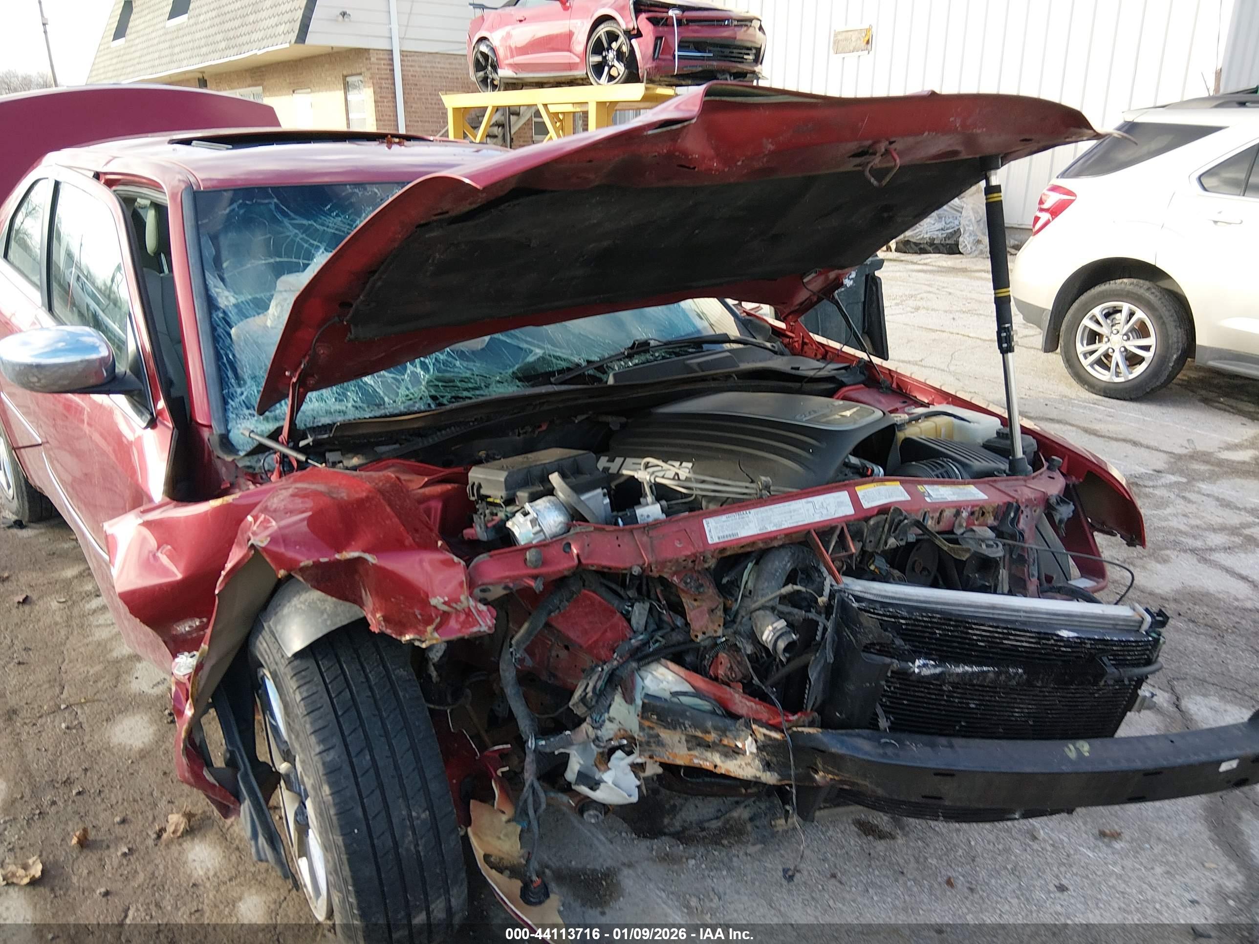 CHRYSLER 300C image 6