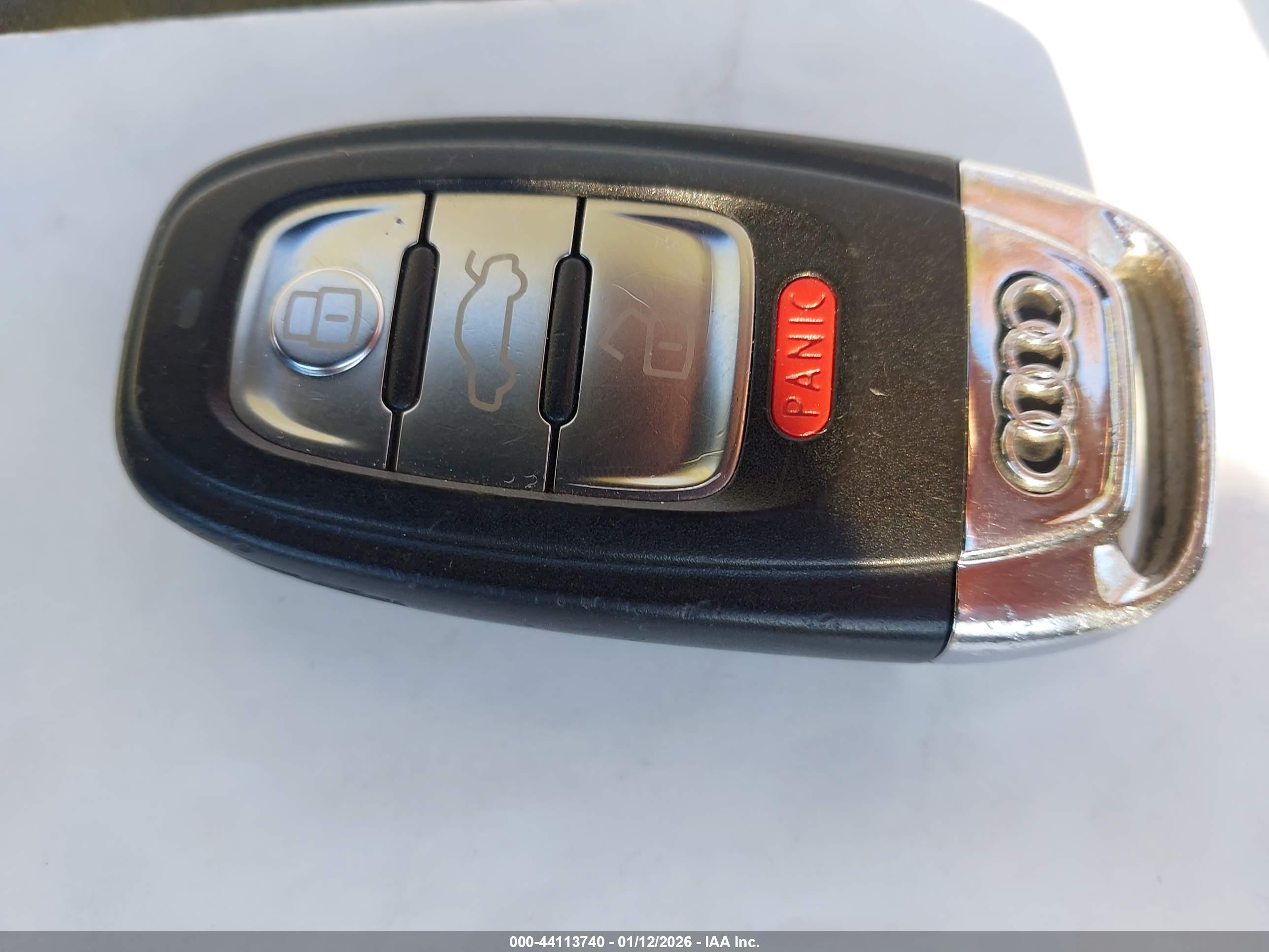 AUDI A4 image 11