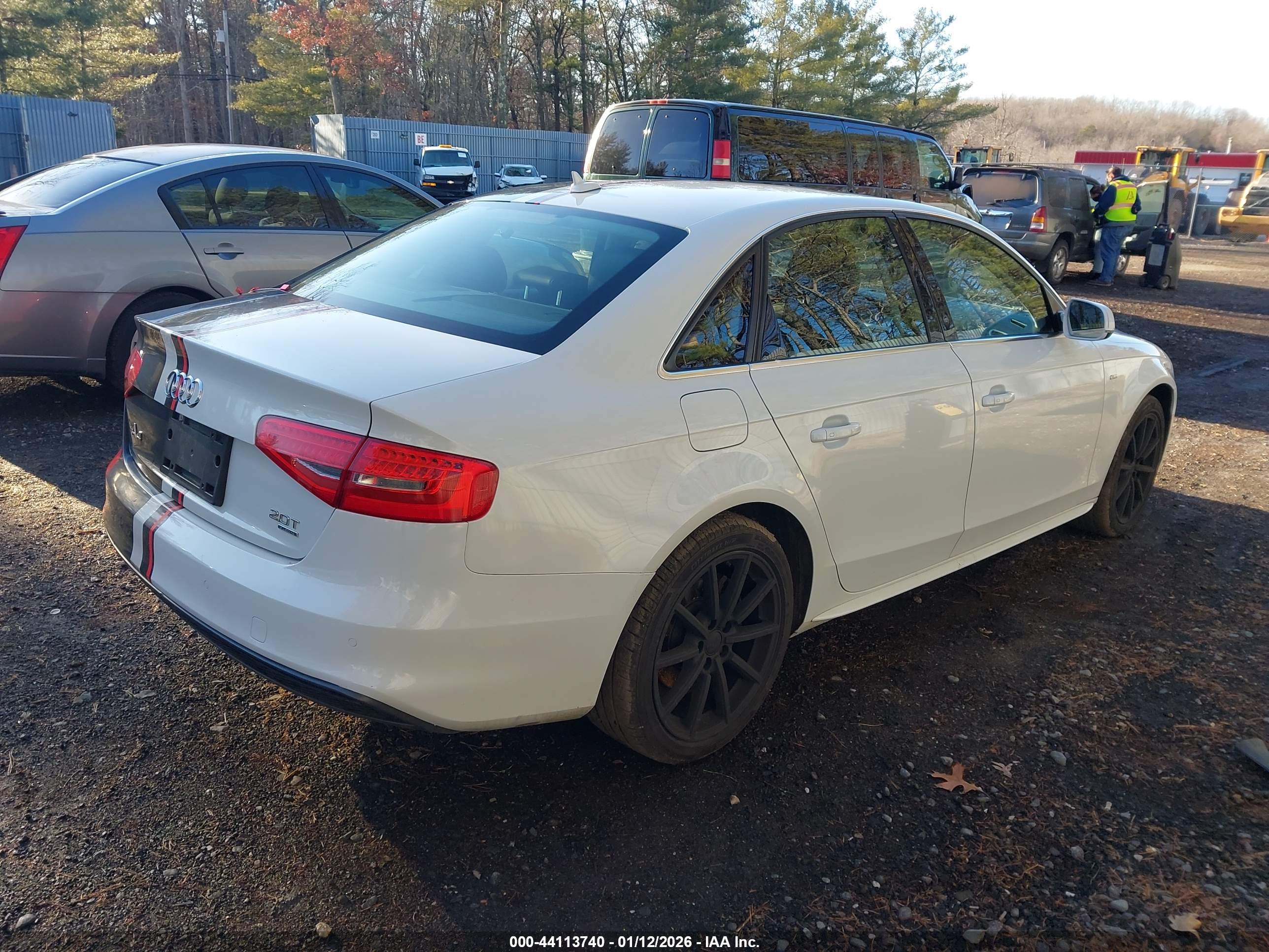 AUDI A4 image 4