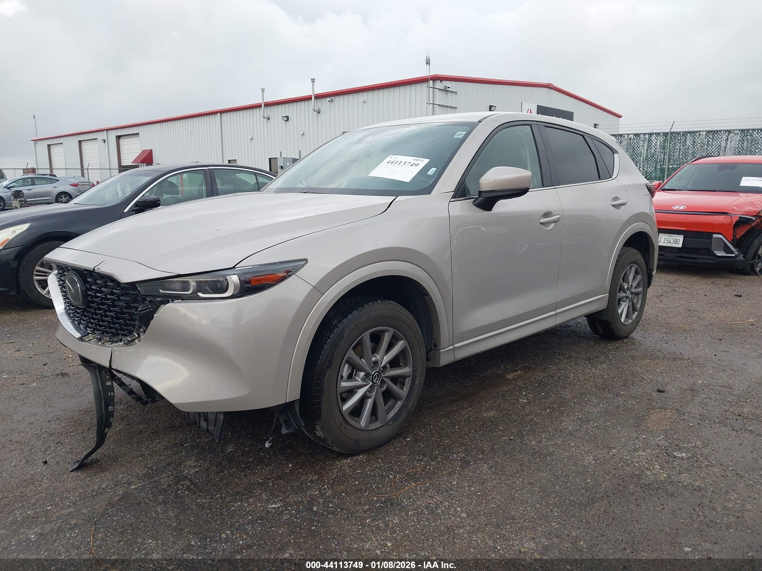 MAZDA CX-5 image 2