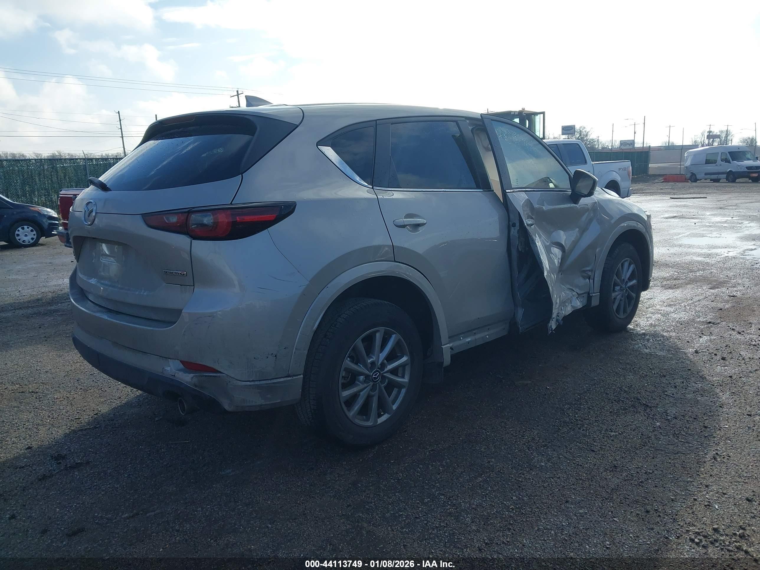MAZDA CX-5 image 4