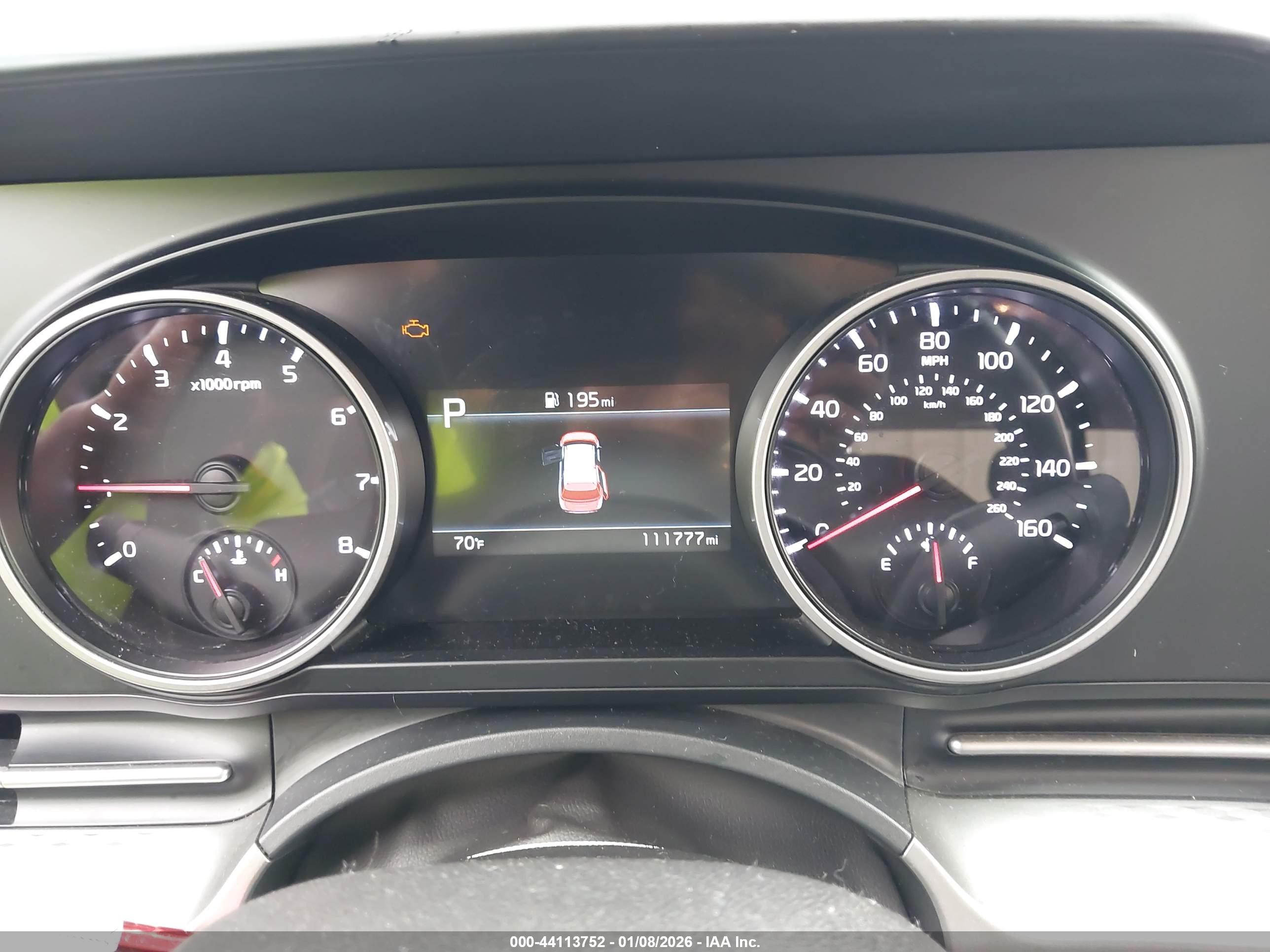KIA CARNIVAL image 7
