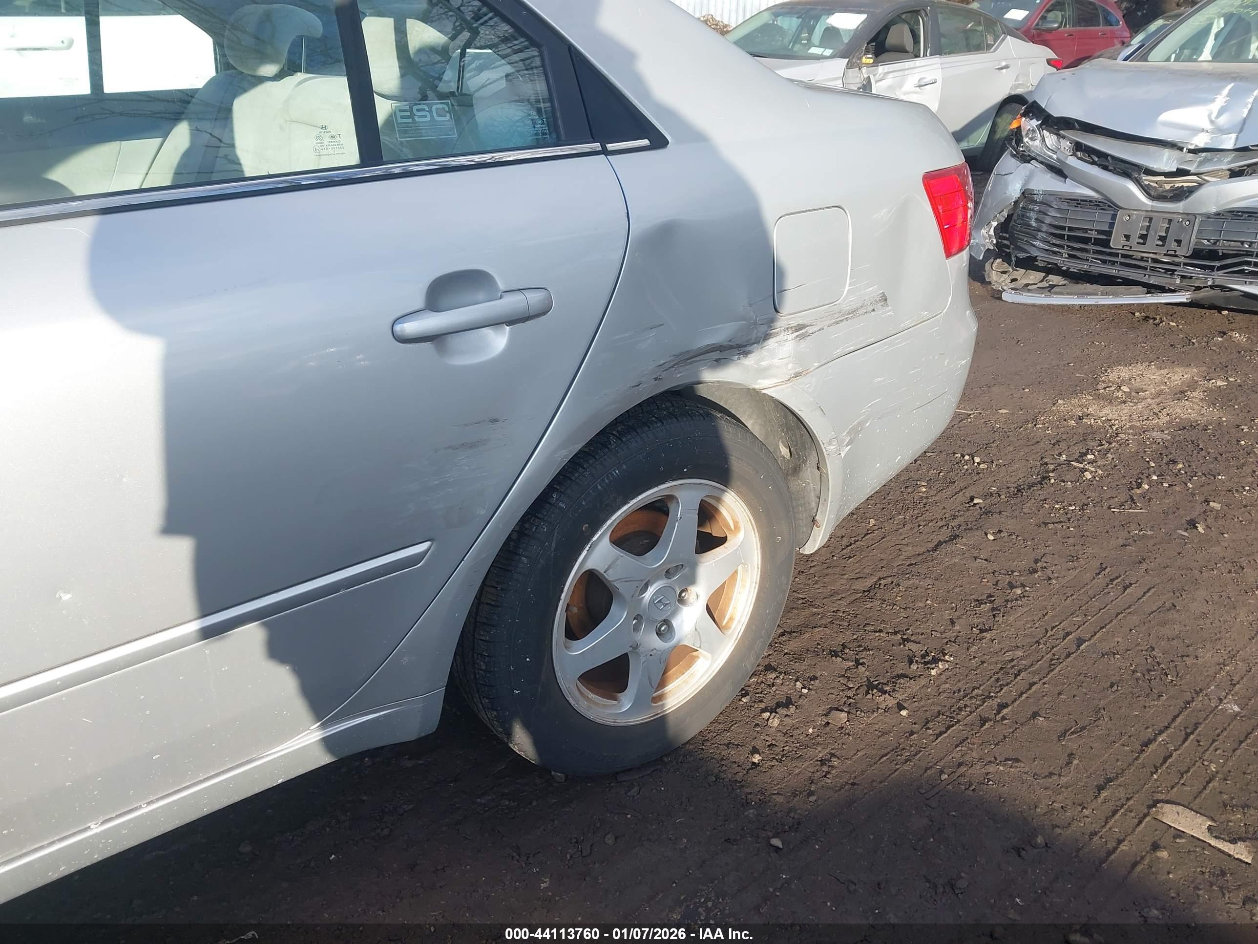 HYUNDAI SONATA image 6