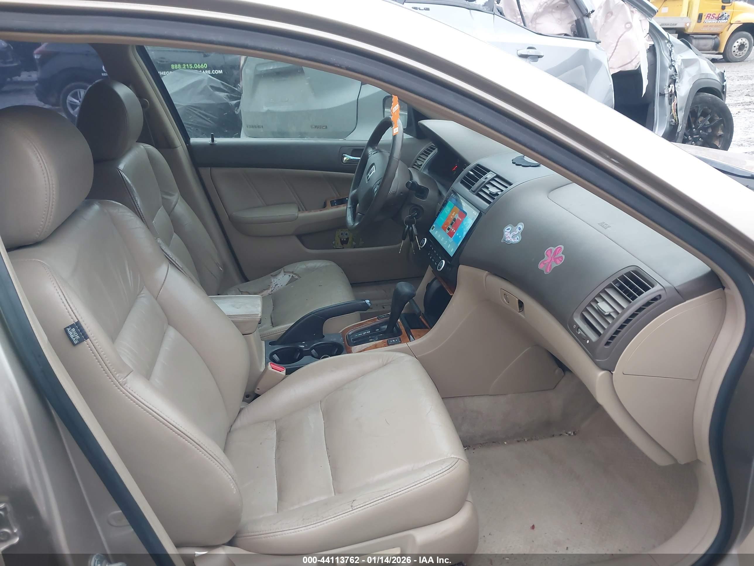 HONDA ACCORD image 5