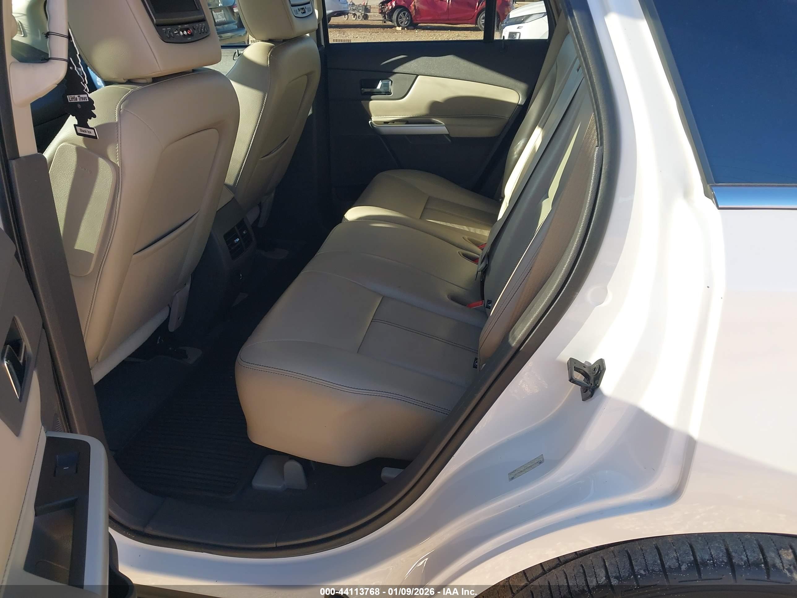 FORD EDGE image 8