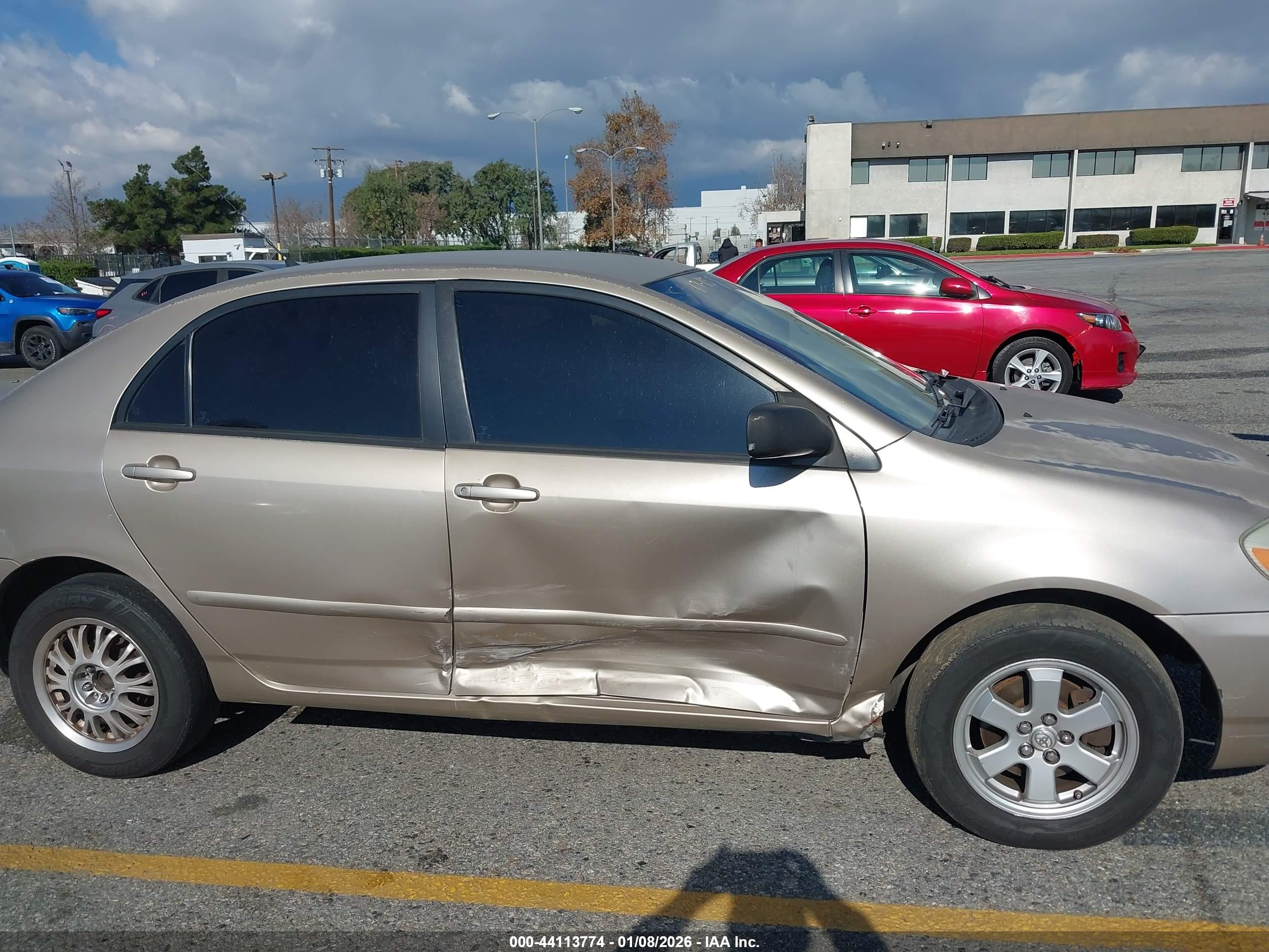 TOYOTA COROLLA image 6