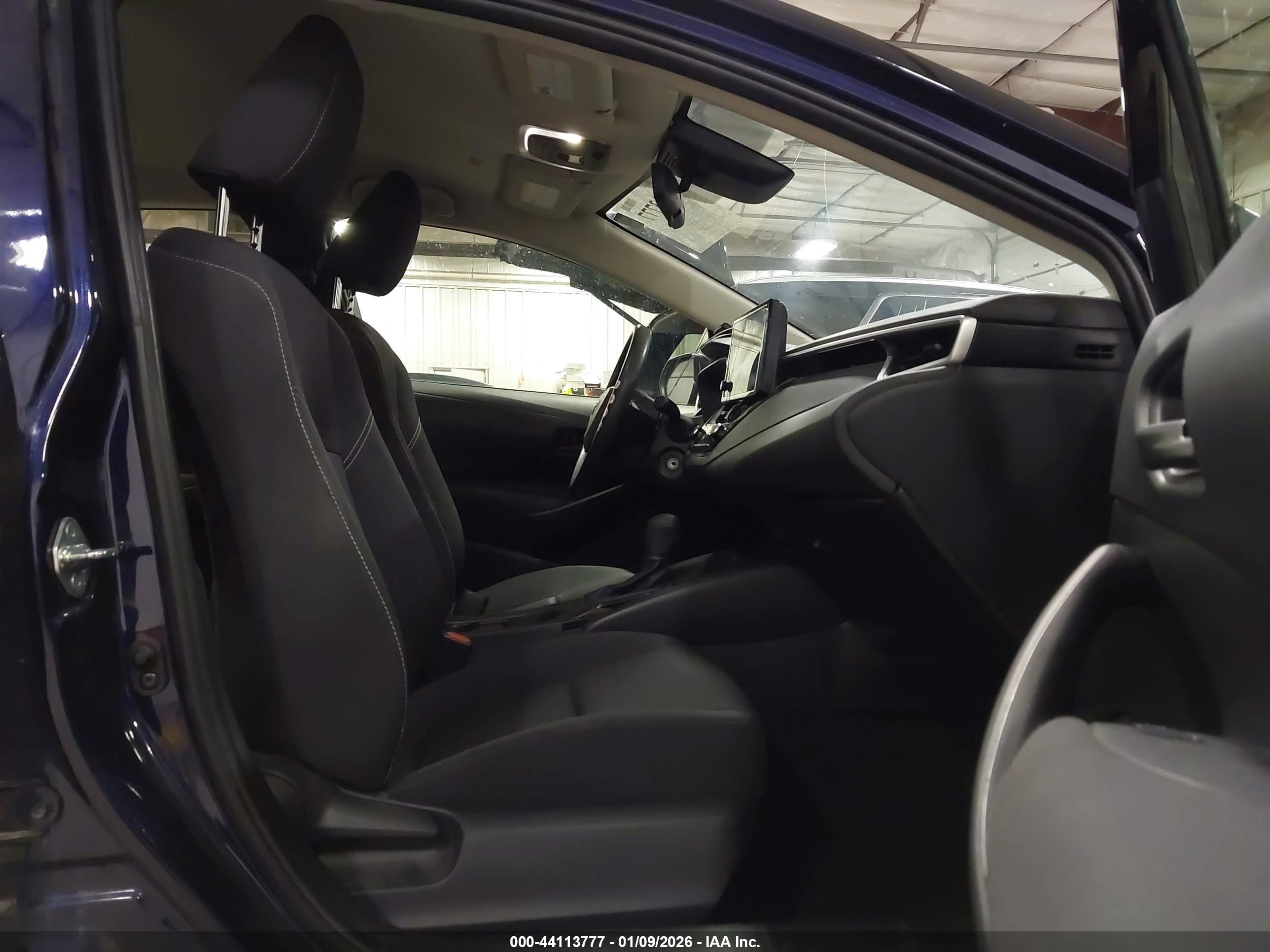 TOYOTA COROLLA image 5