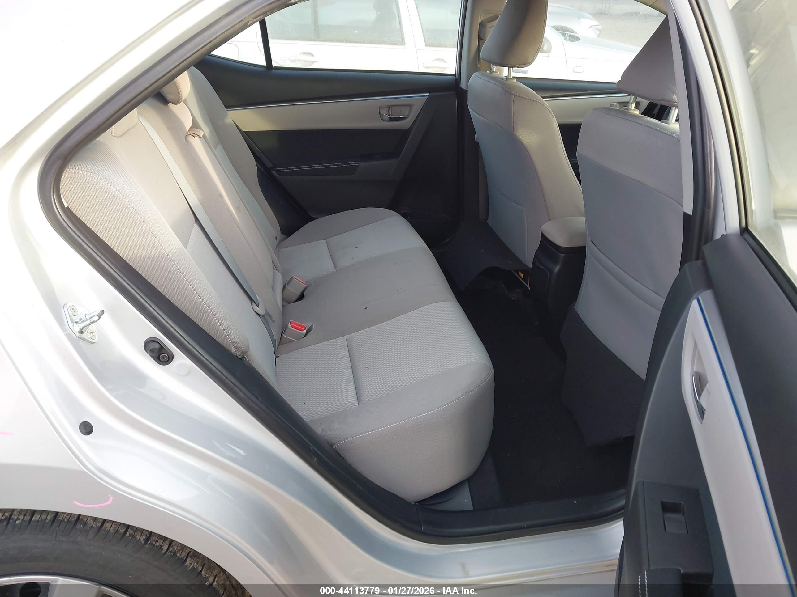 TOYOTA COROLLA image 8