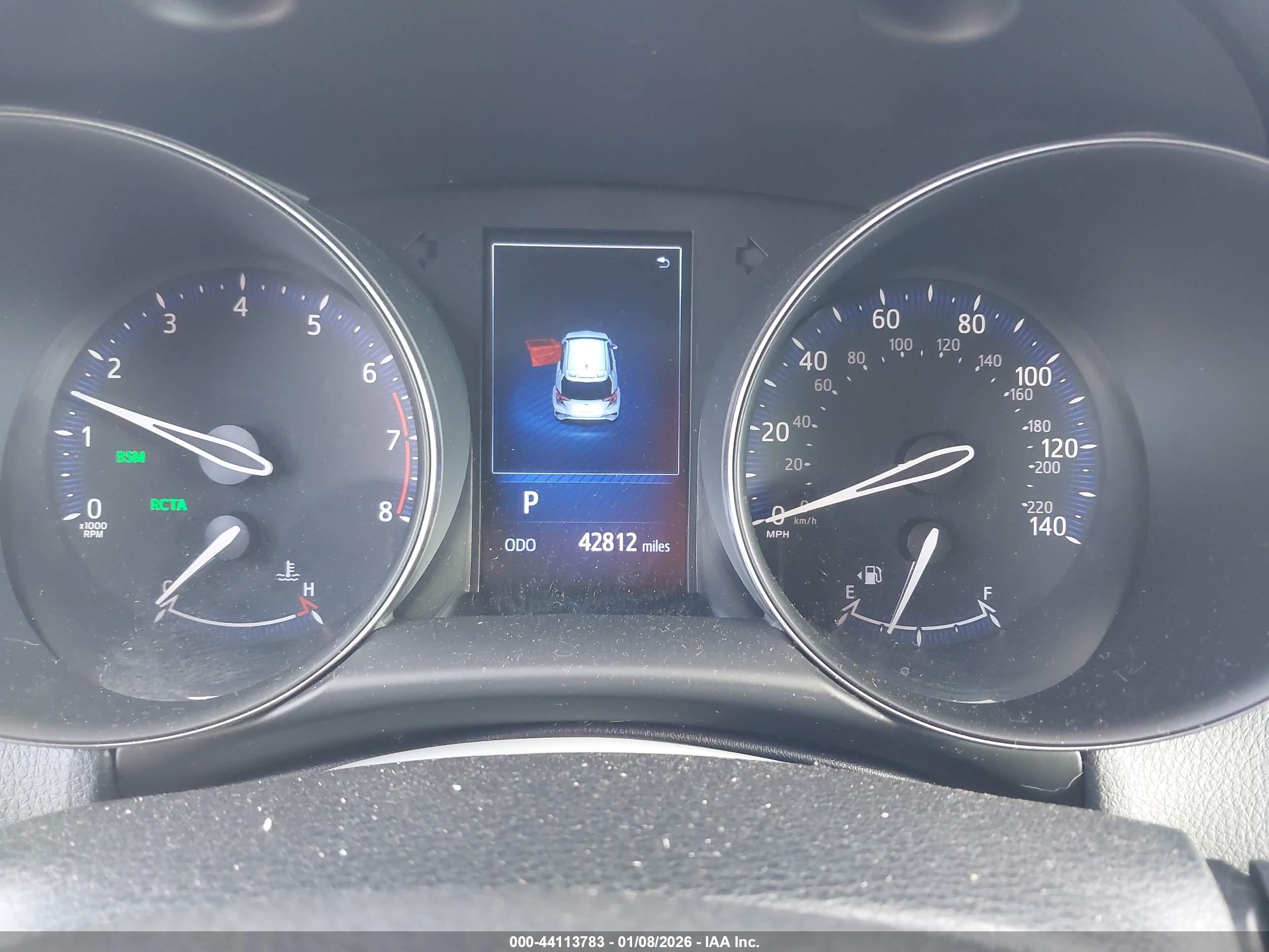 TOYOTA C-HR image 7