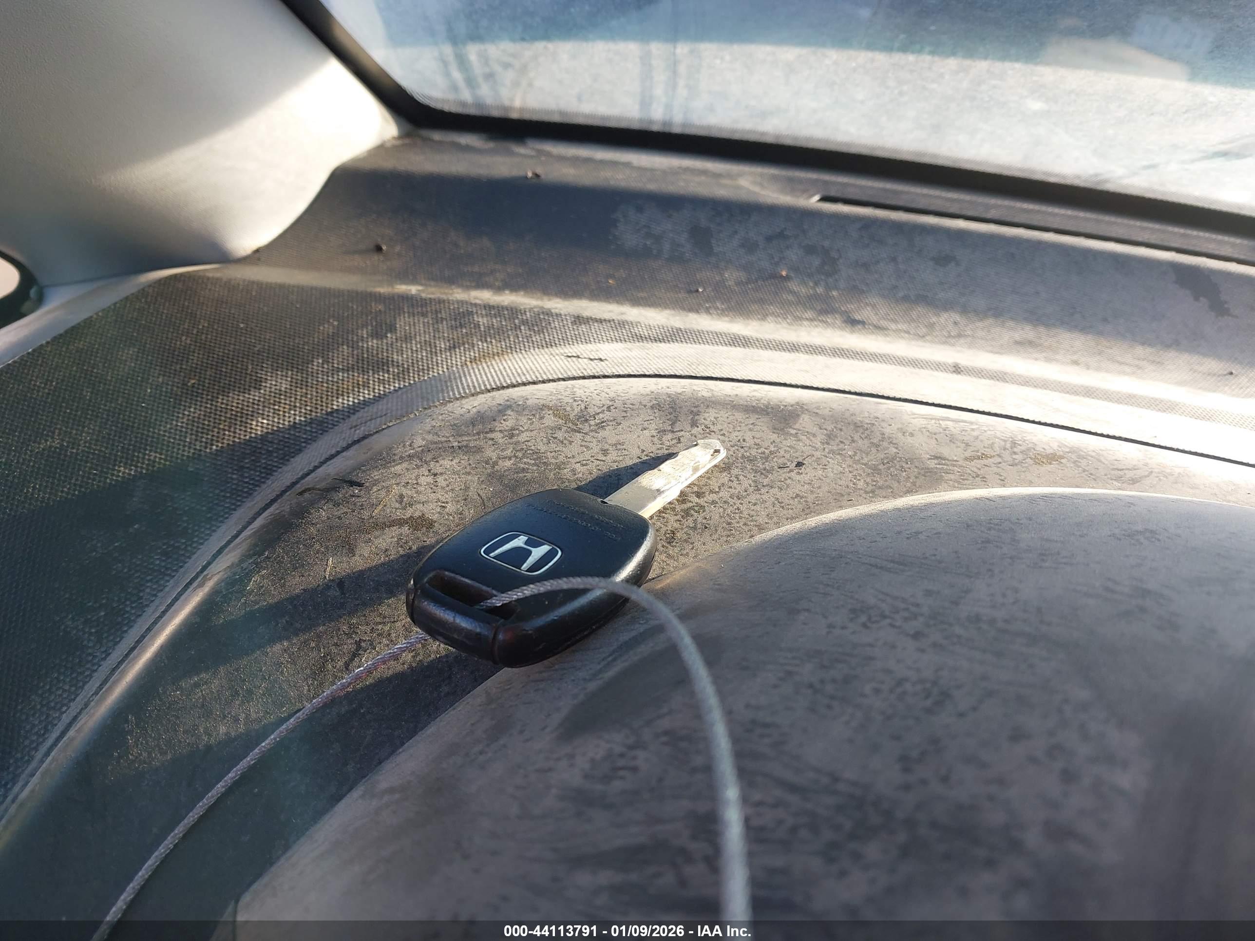 HONDA FIT image 11
