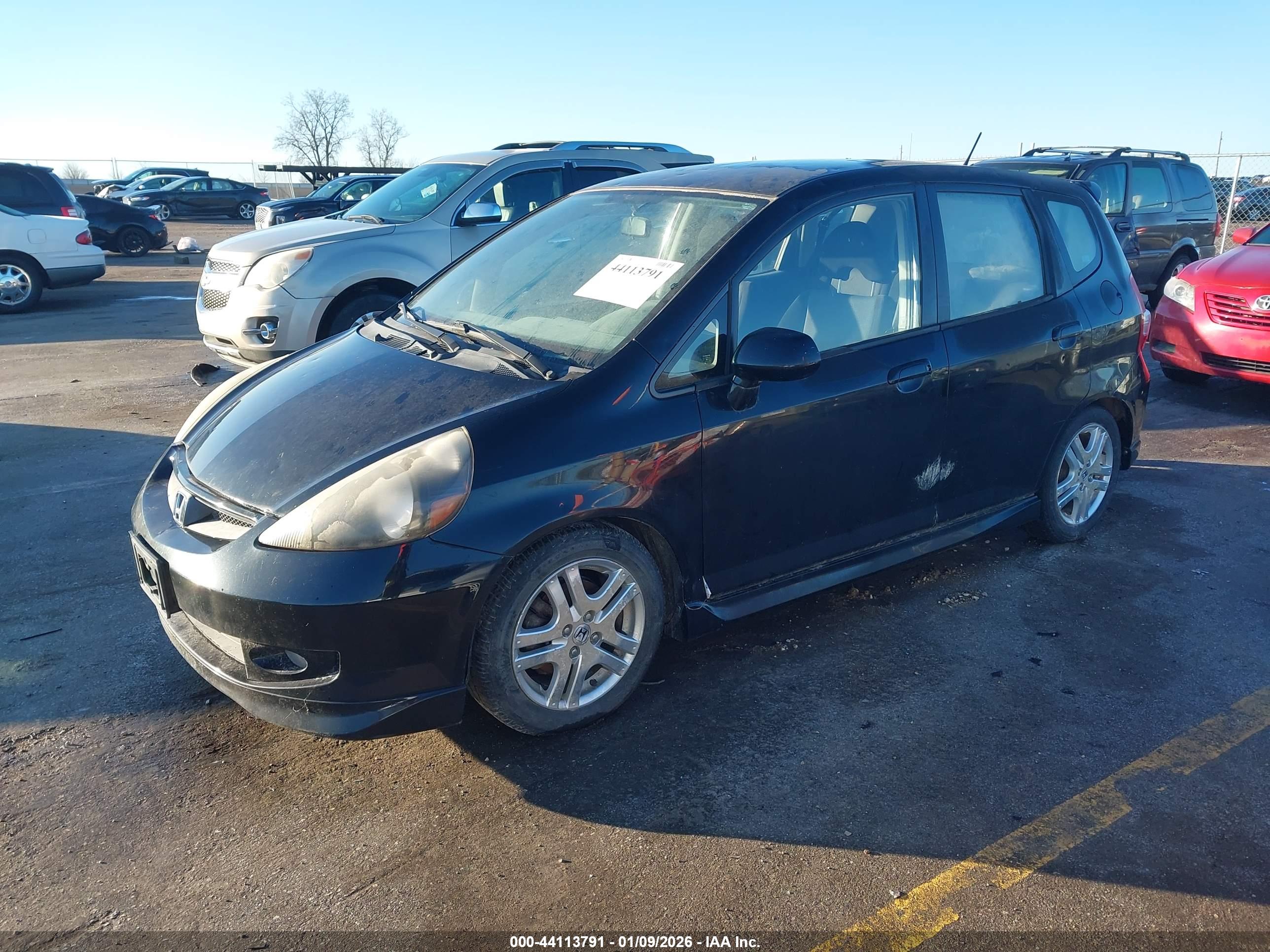 HONDA FIT image 2