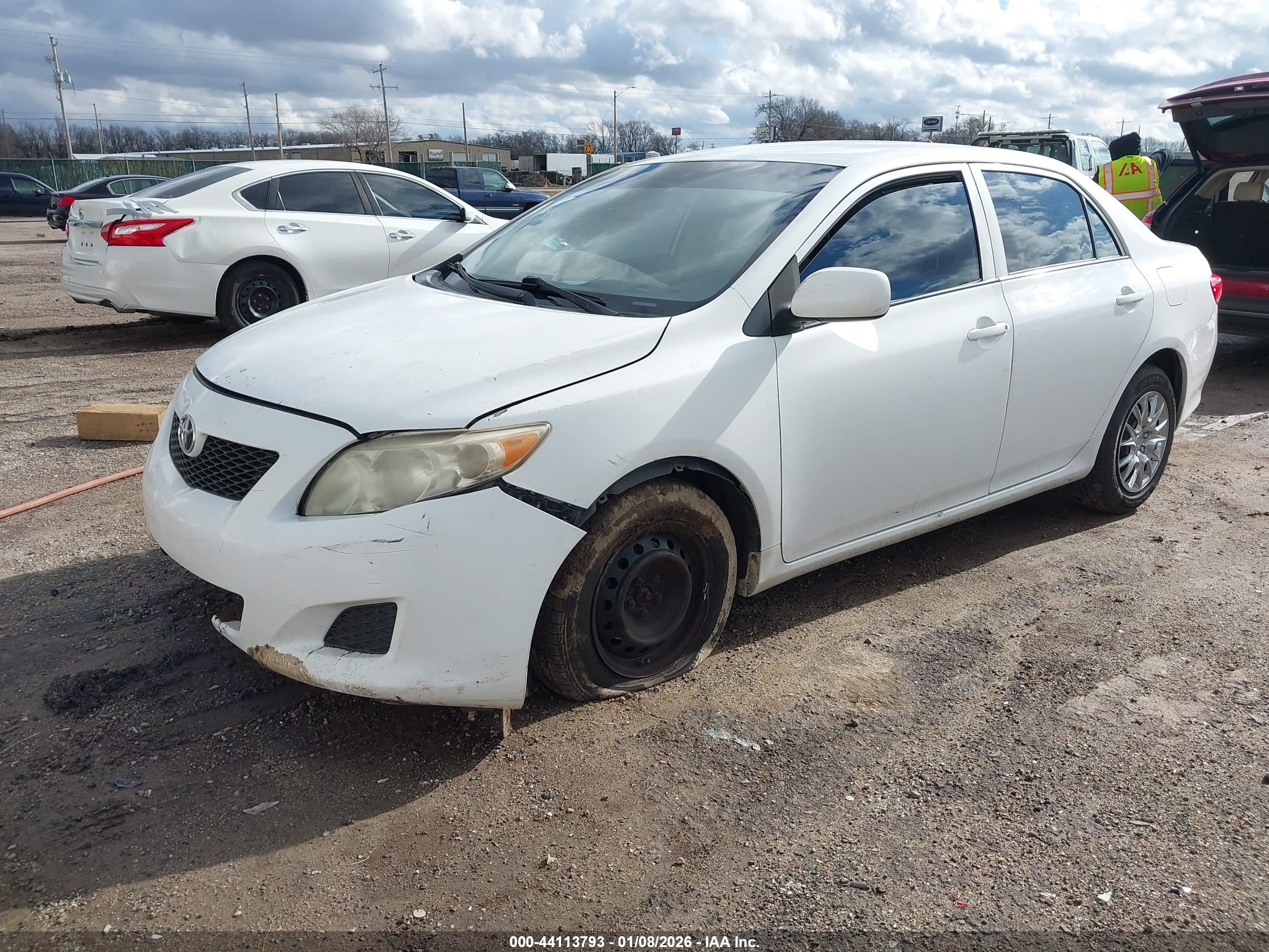 TOYOTA COROLLA image 2