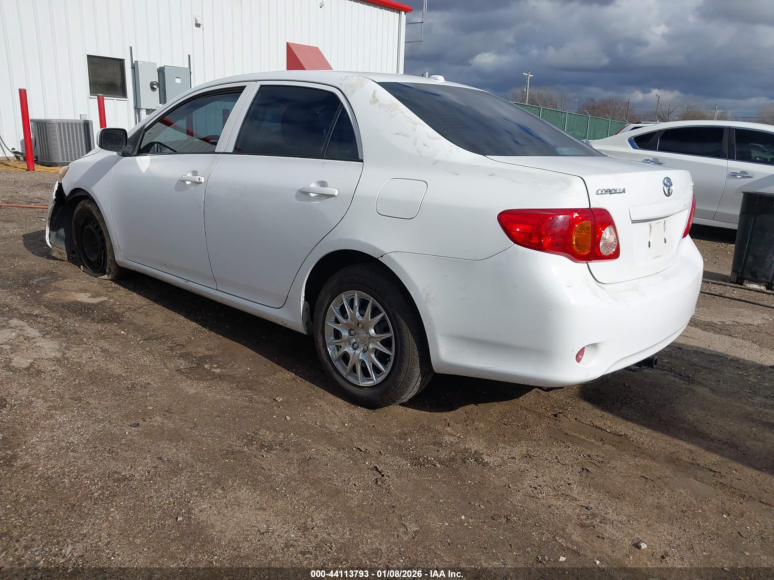 TOYOTA COROLLA image 3