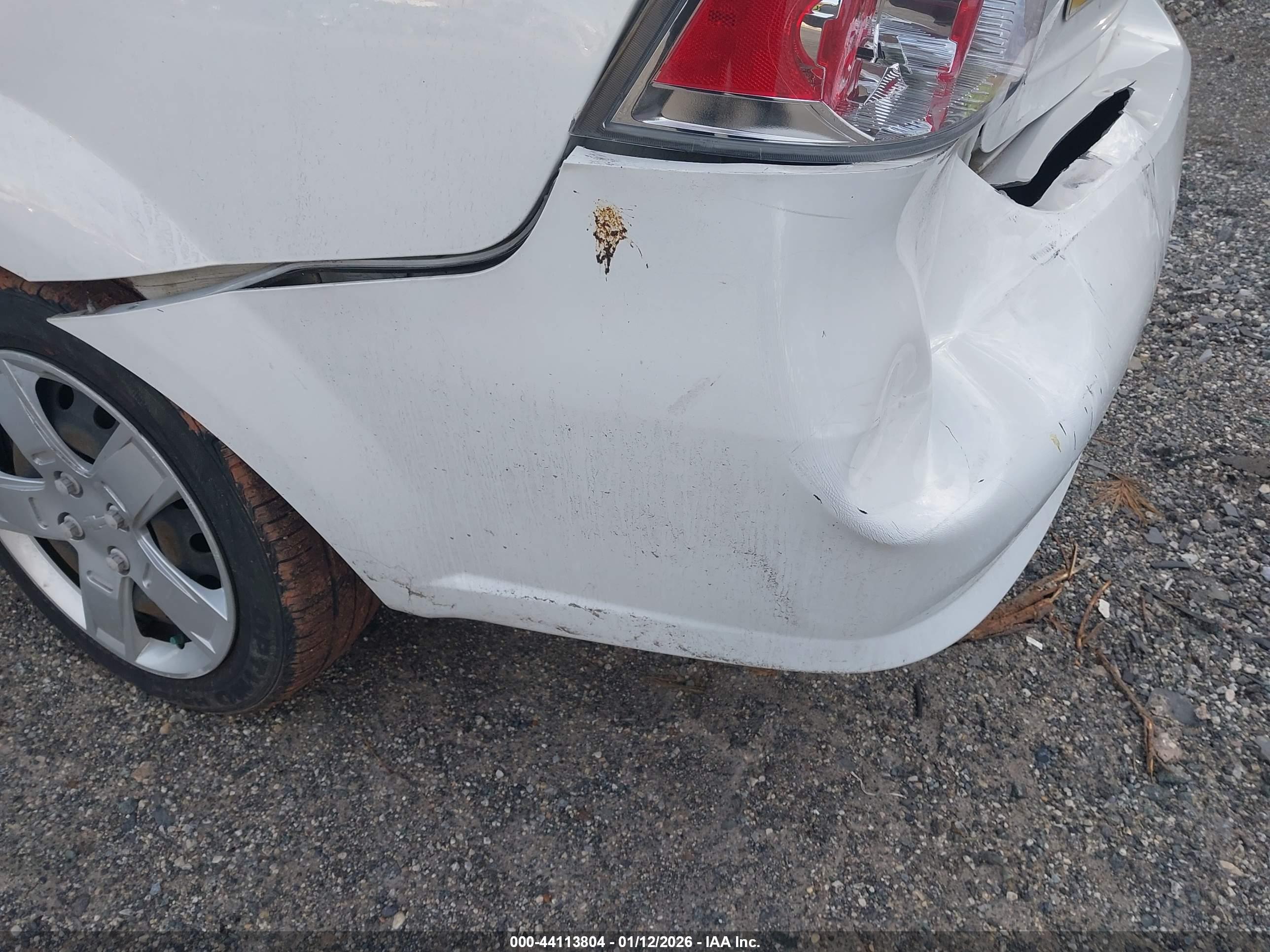 CHEVROLET AVEO image 6