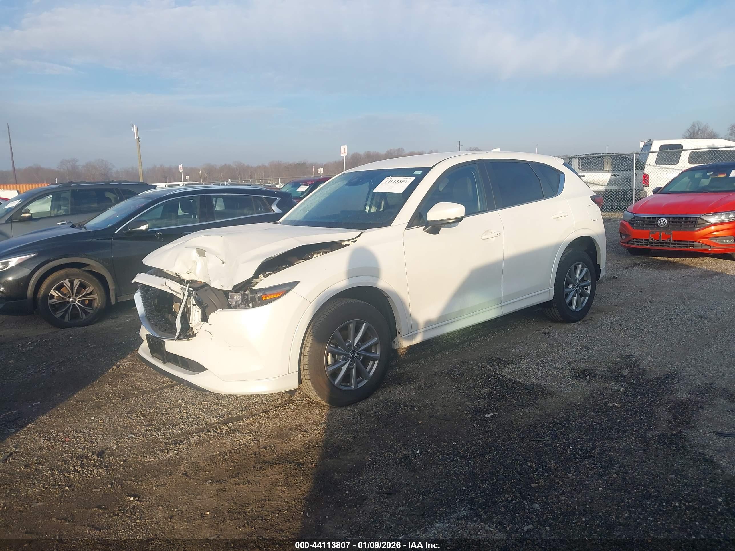 MAZDA CX-5 image 2