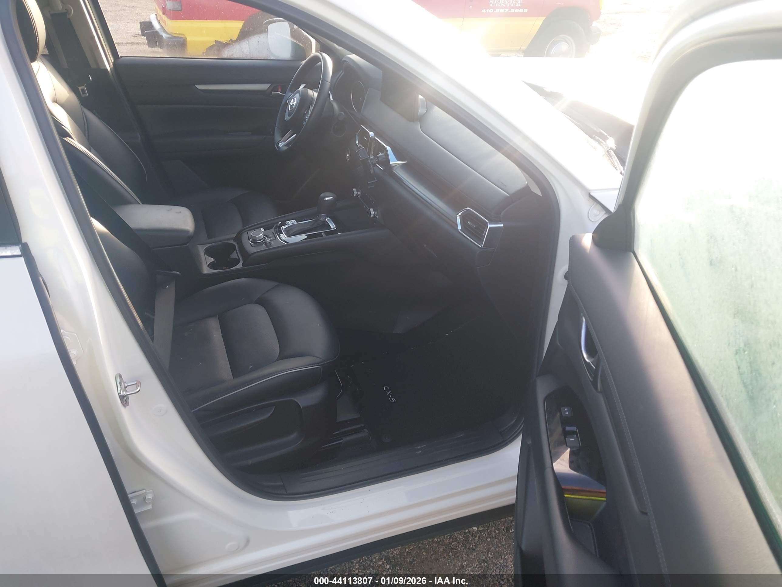 MAZDA CX-5 image 5