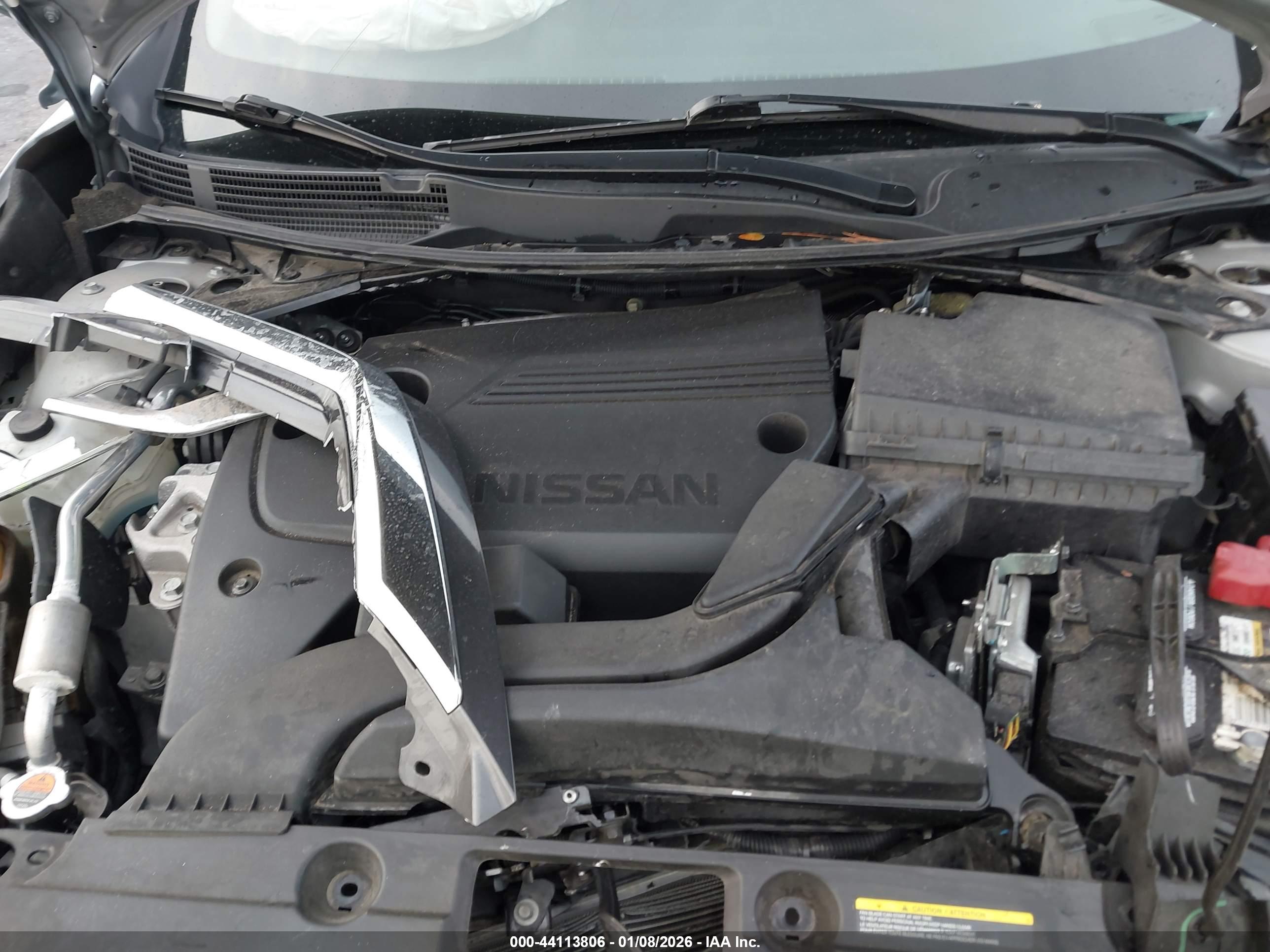 NISSAN ALTIMA image 10