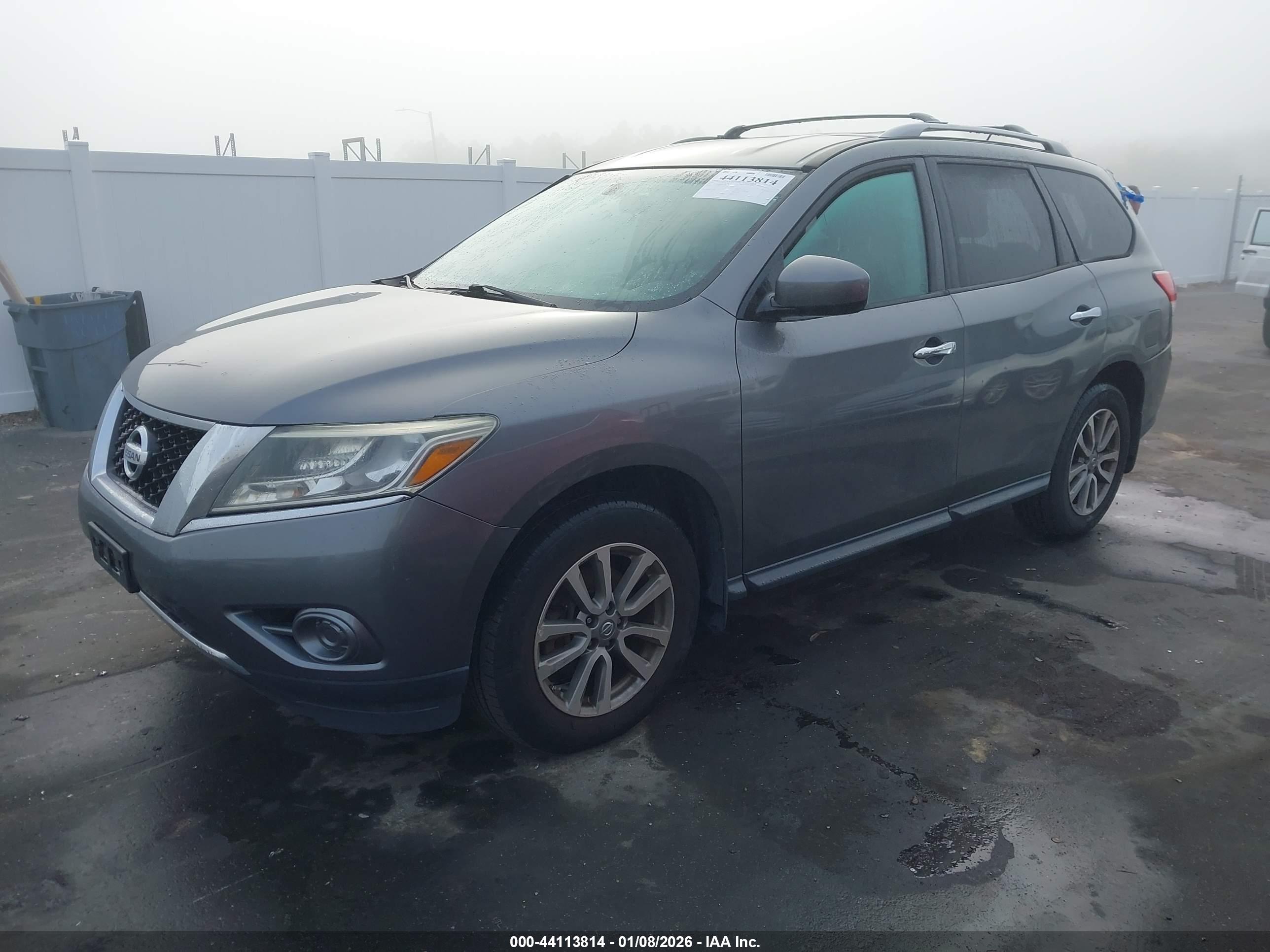 NISSAN PATHFINDER image 2