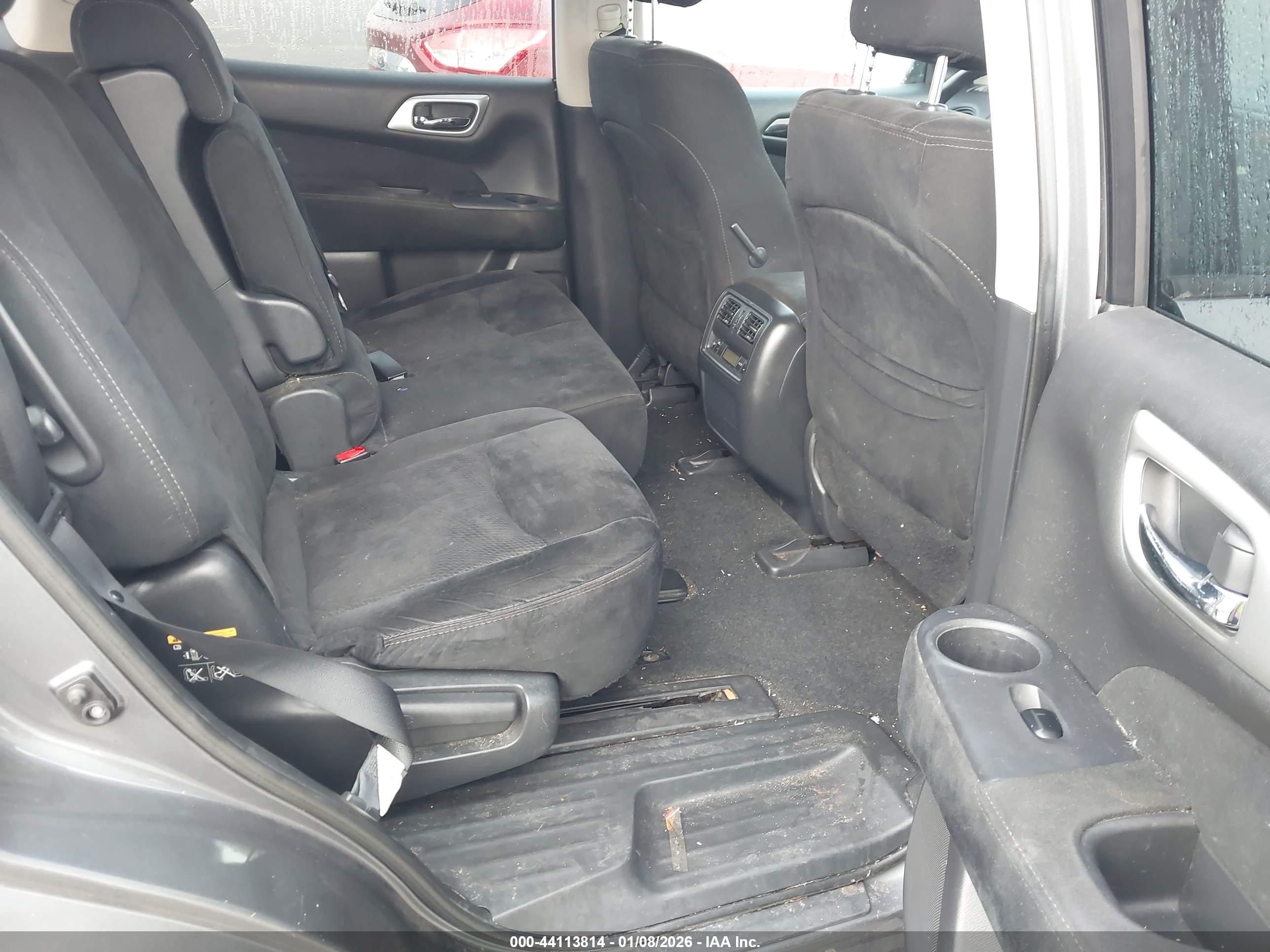 NISSAN PATHFINDER image 8