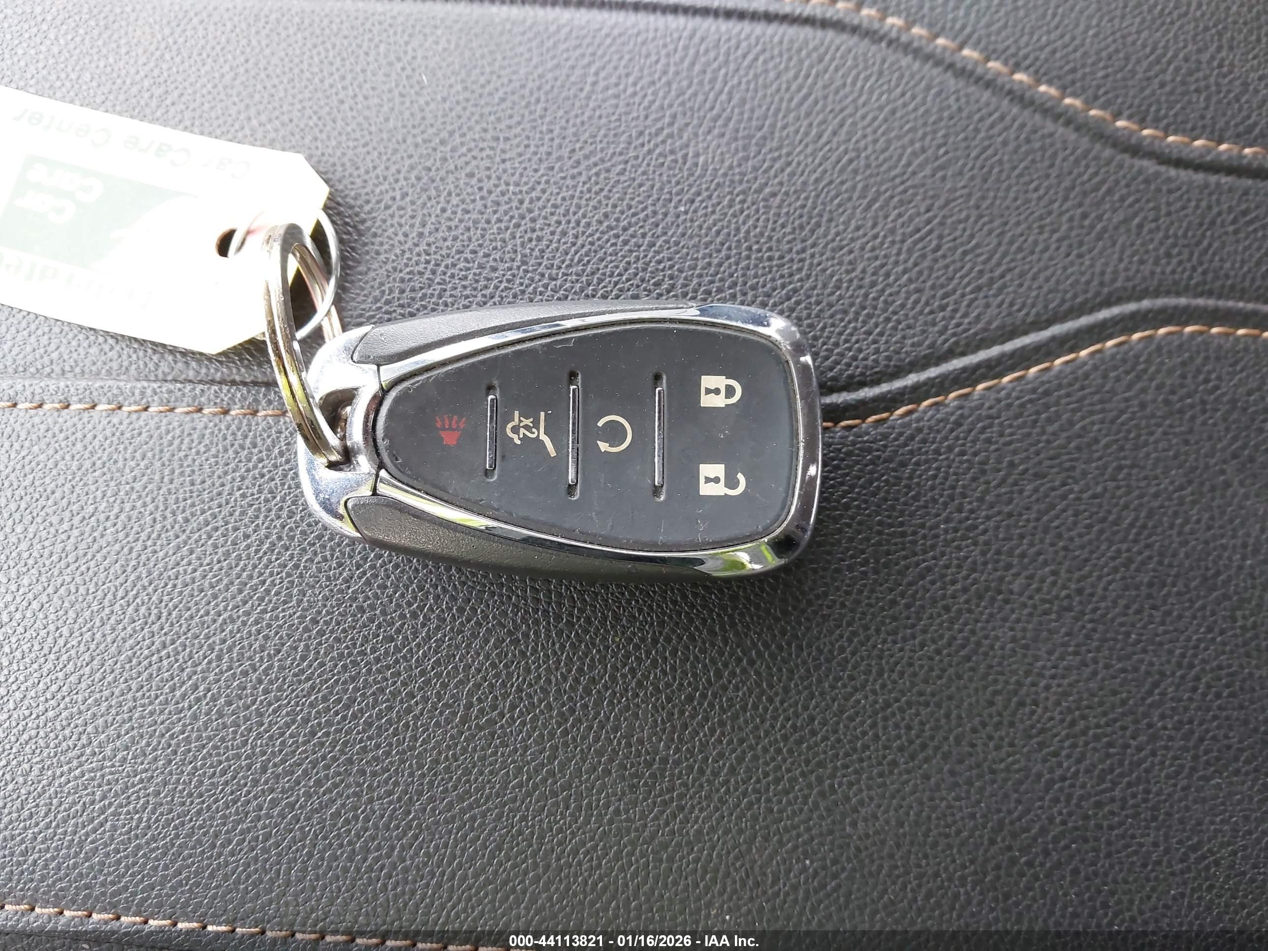 CHEVROLET TRAVERSE image 11