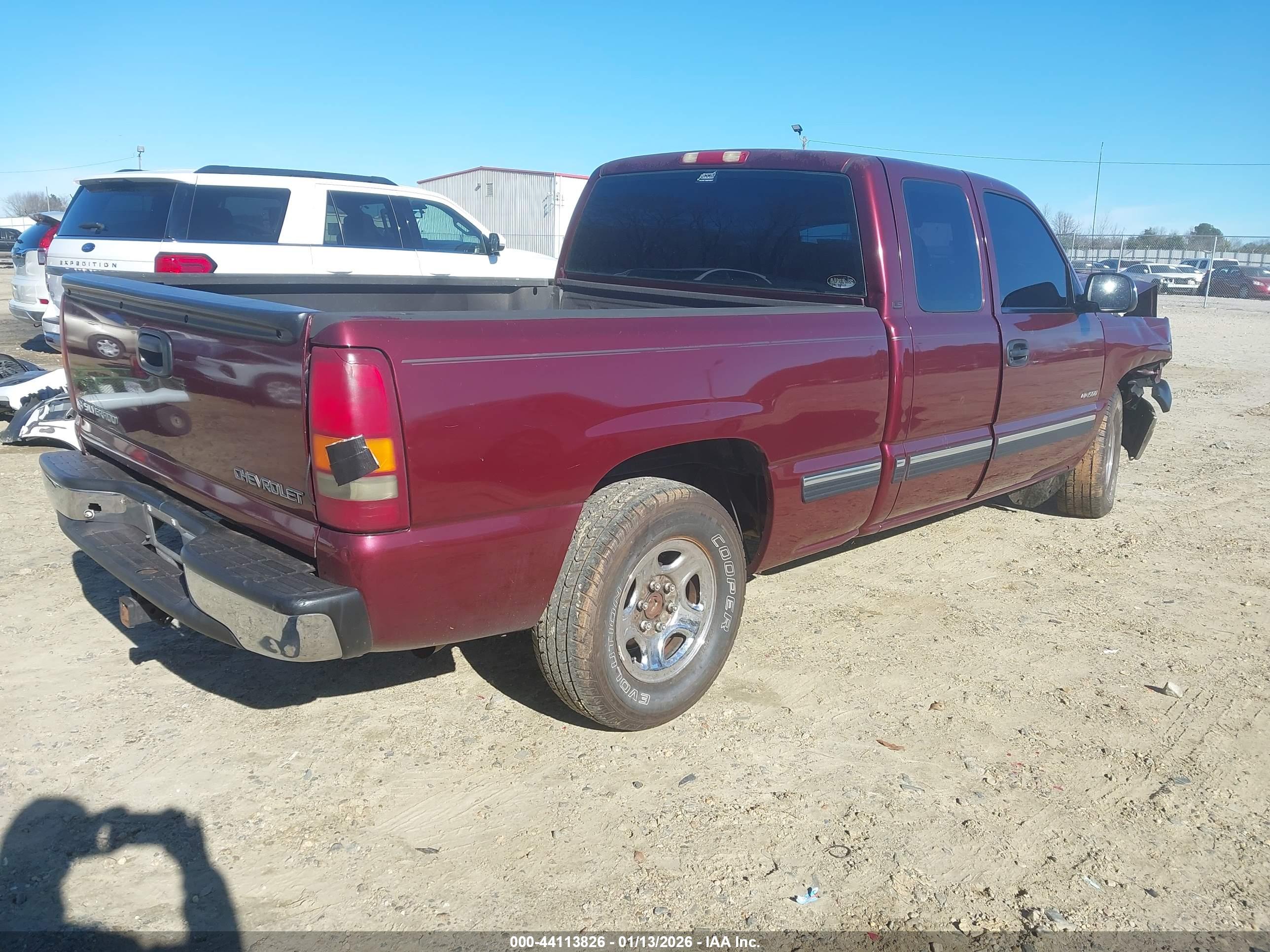 CHEVROLET SILVERADO image 4