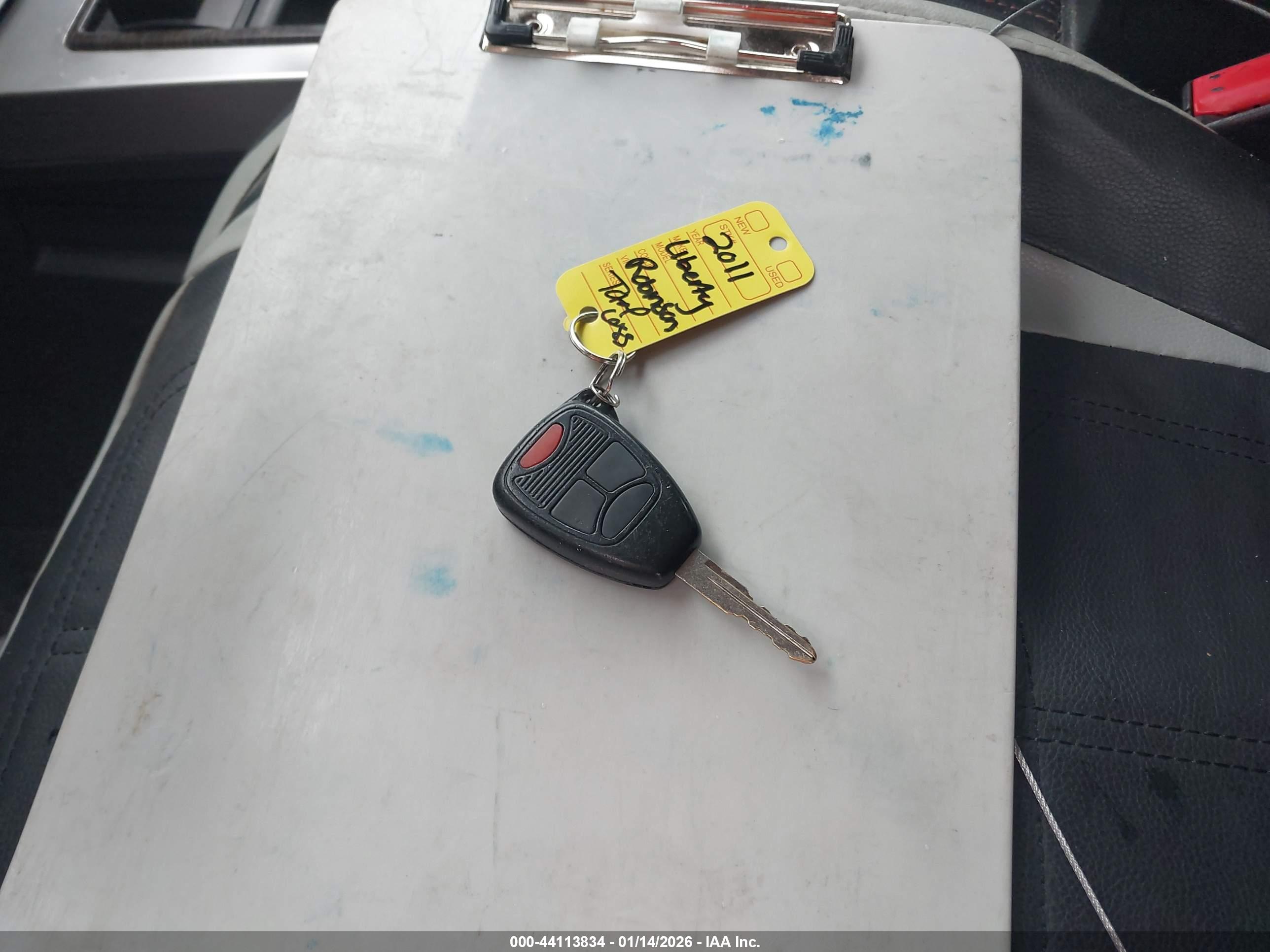 JEEP LIBERTY image 11