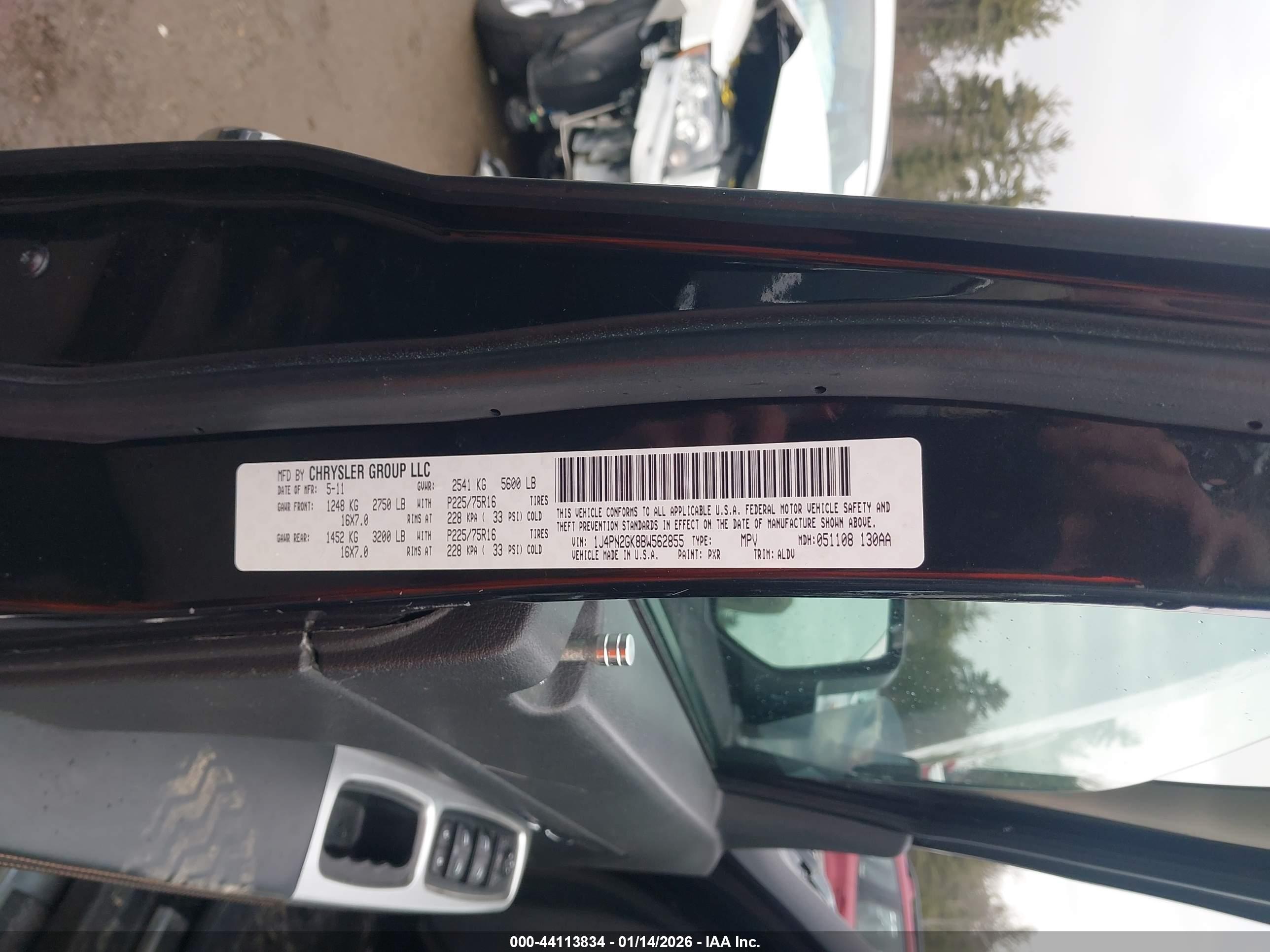 JEEP LIBERTY image 9
