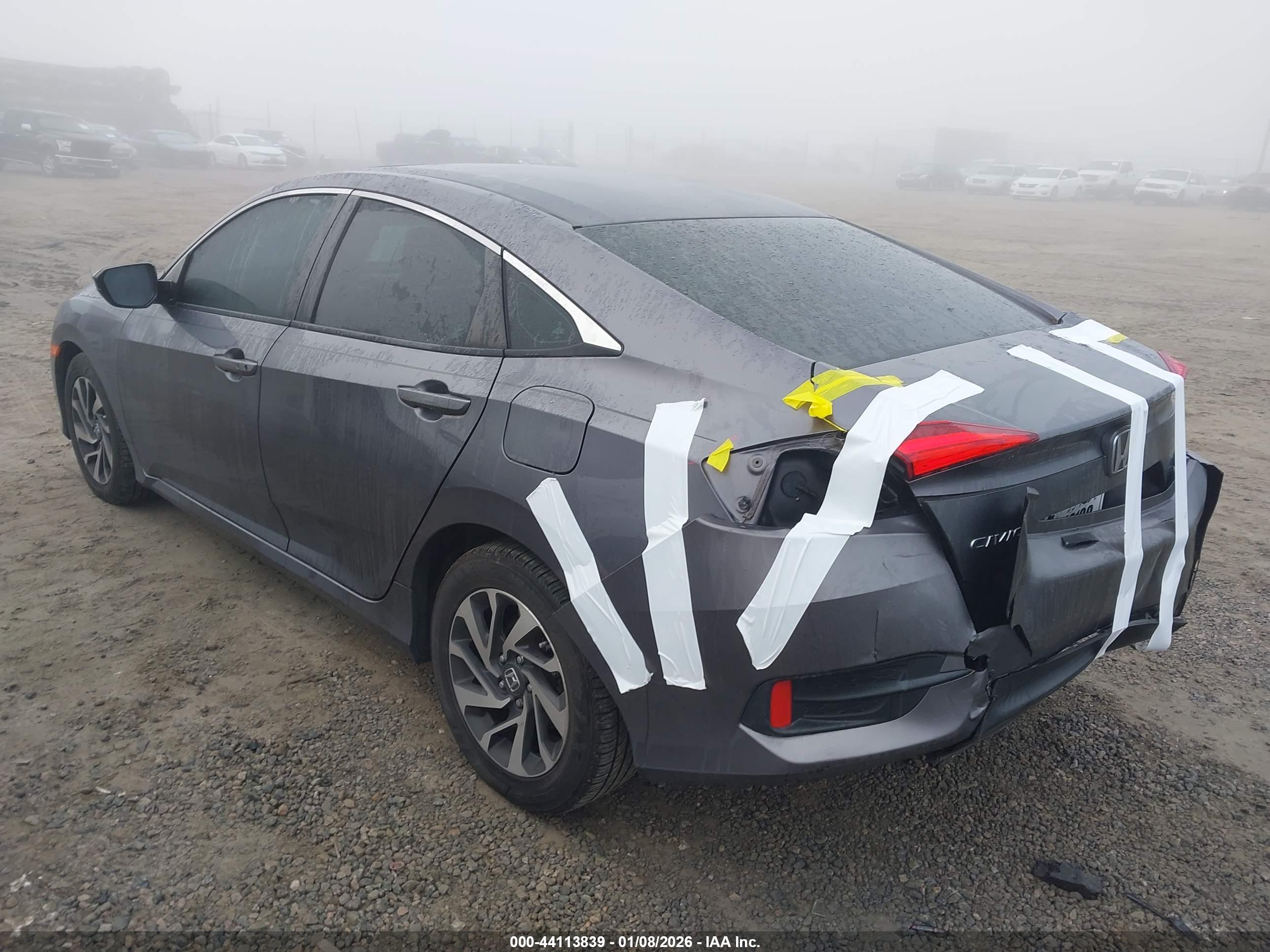 HONDA CIVIC image 3