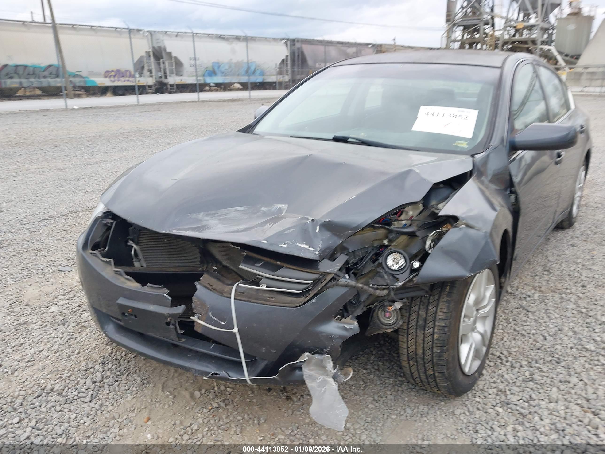 NISSAN ALTIMA image 6
