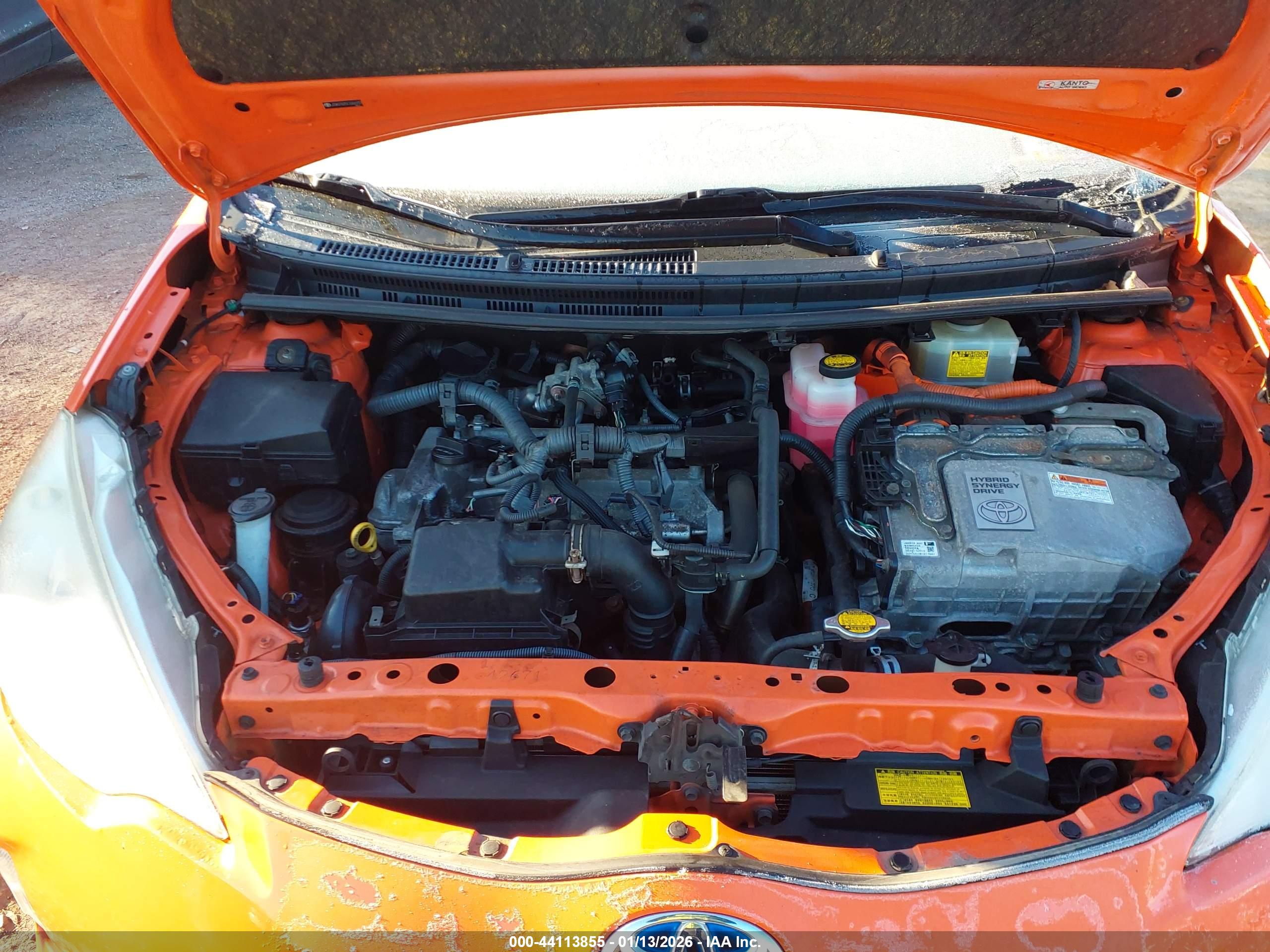 TOYOTA PRIUS image 10