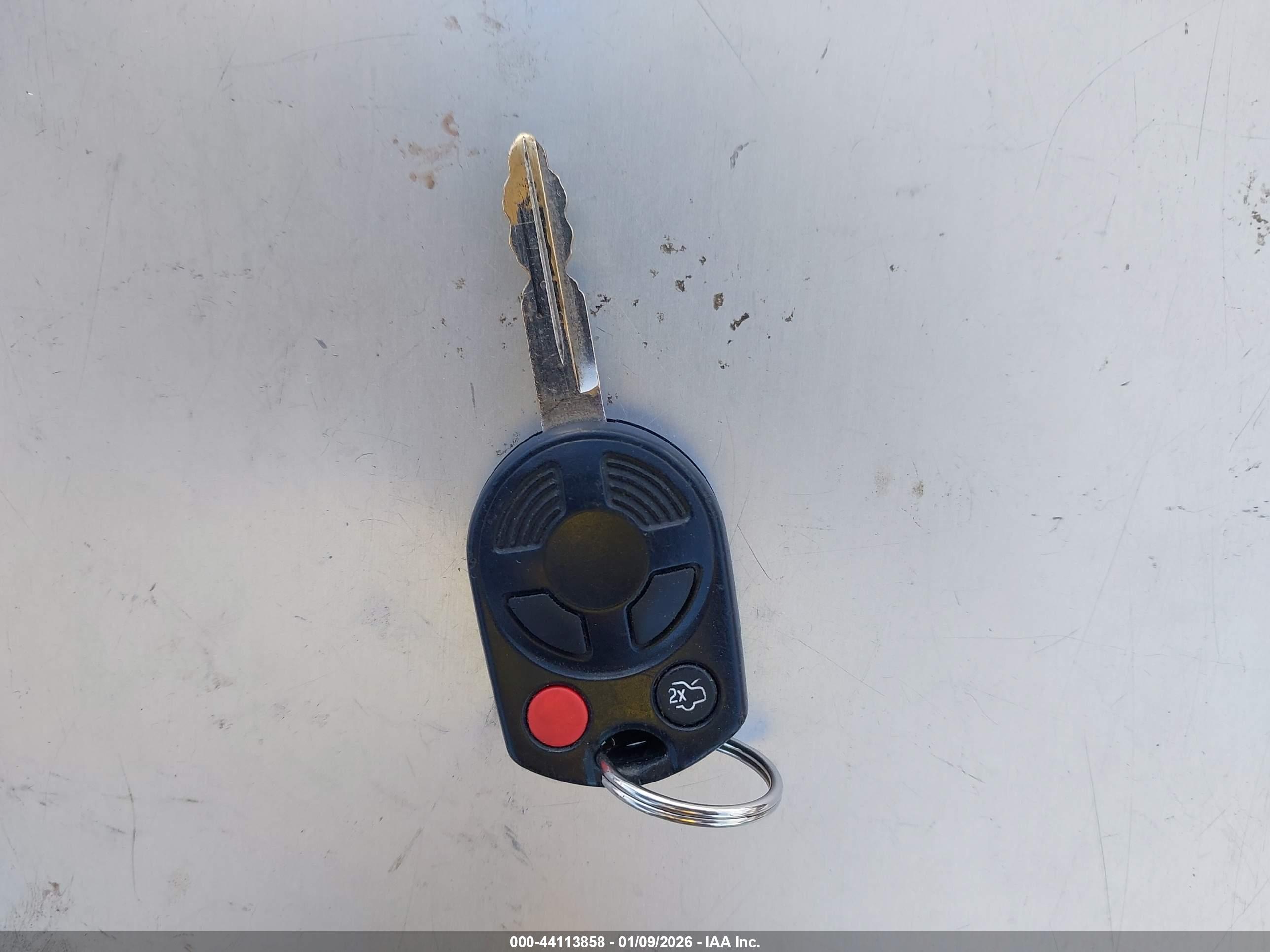 FORD ESCAPE image 11