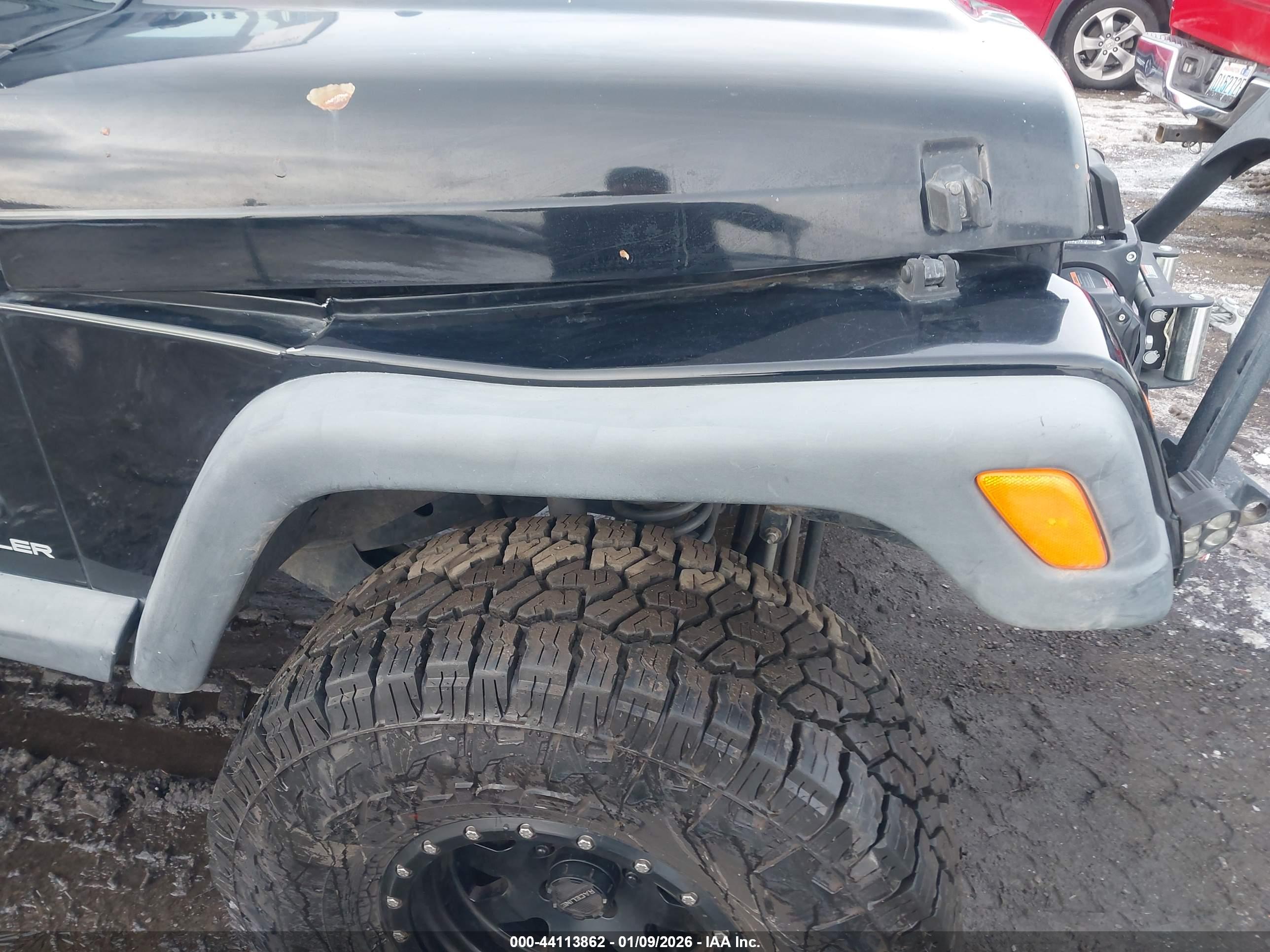 JEEP WRANGLER image 6