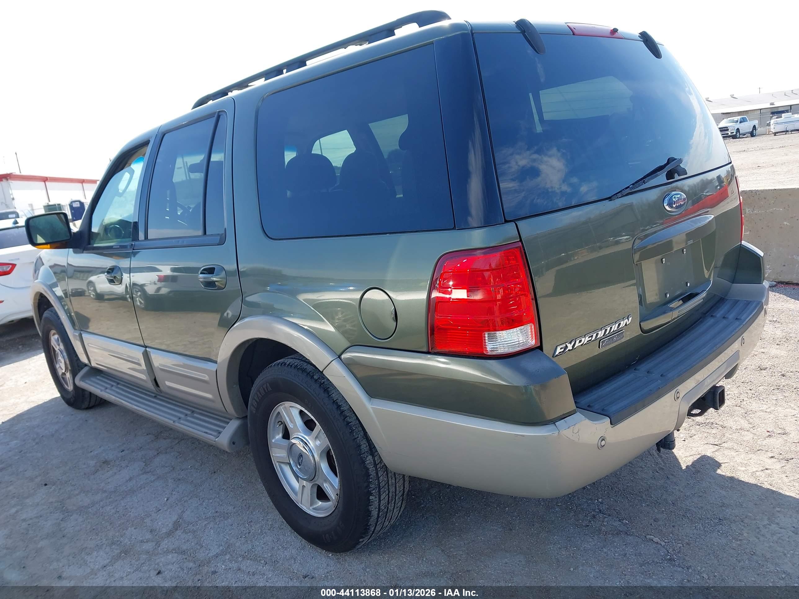 FORD EXPEDITION image 3