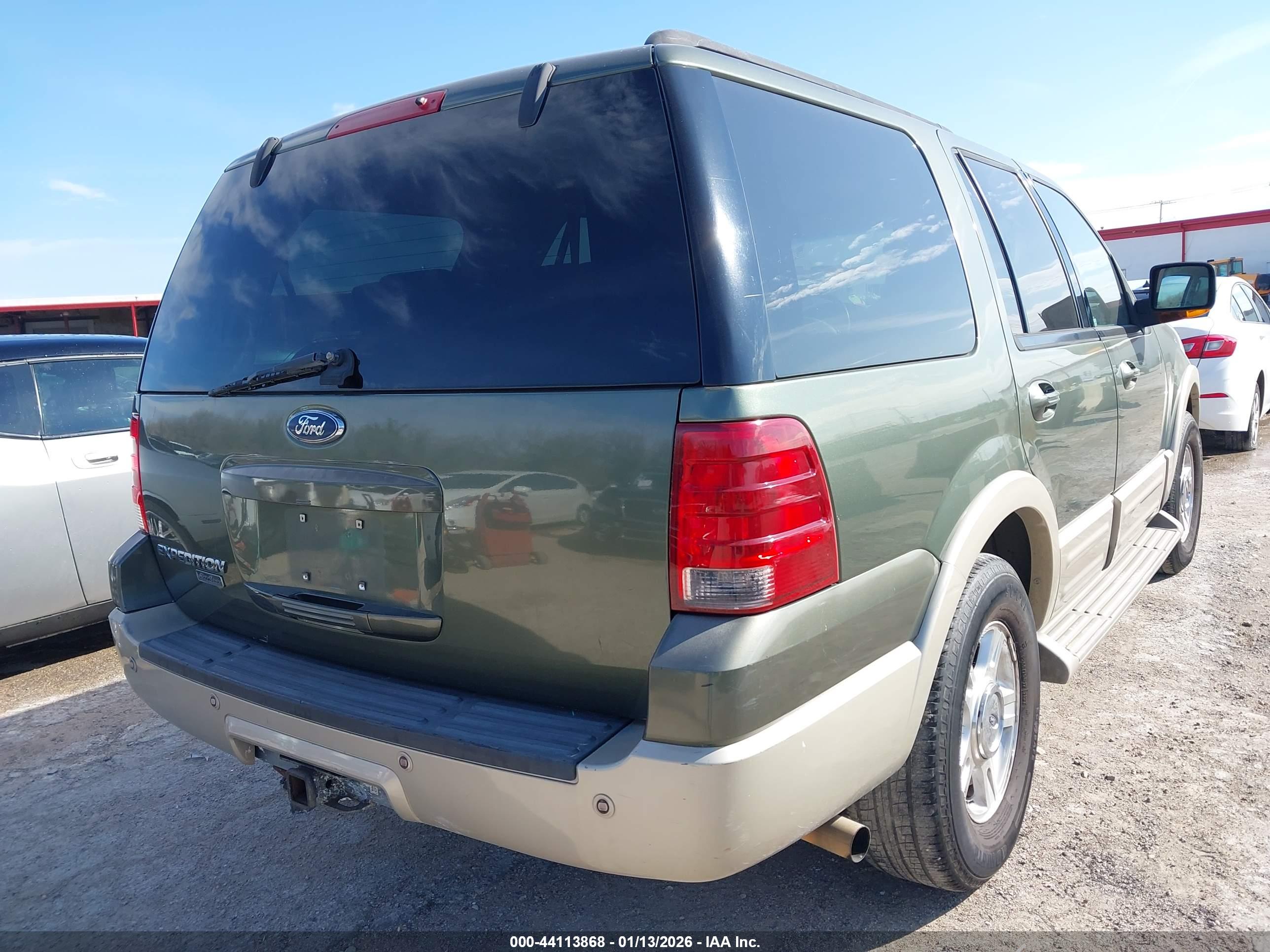 FORD EXPEDITION image 4