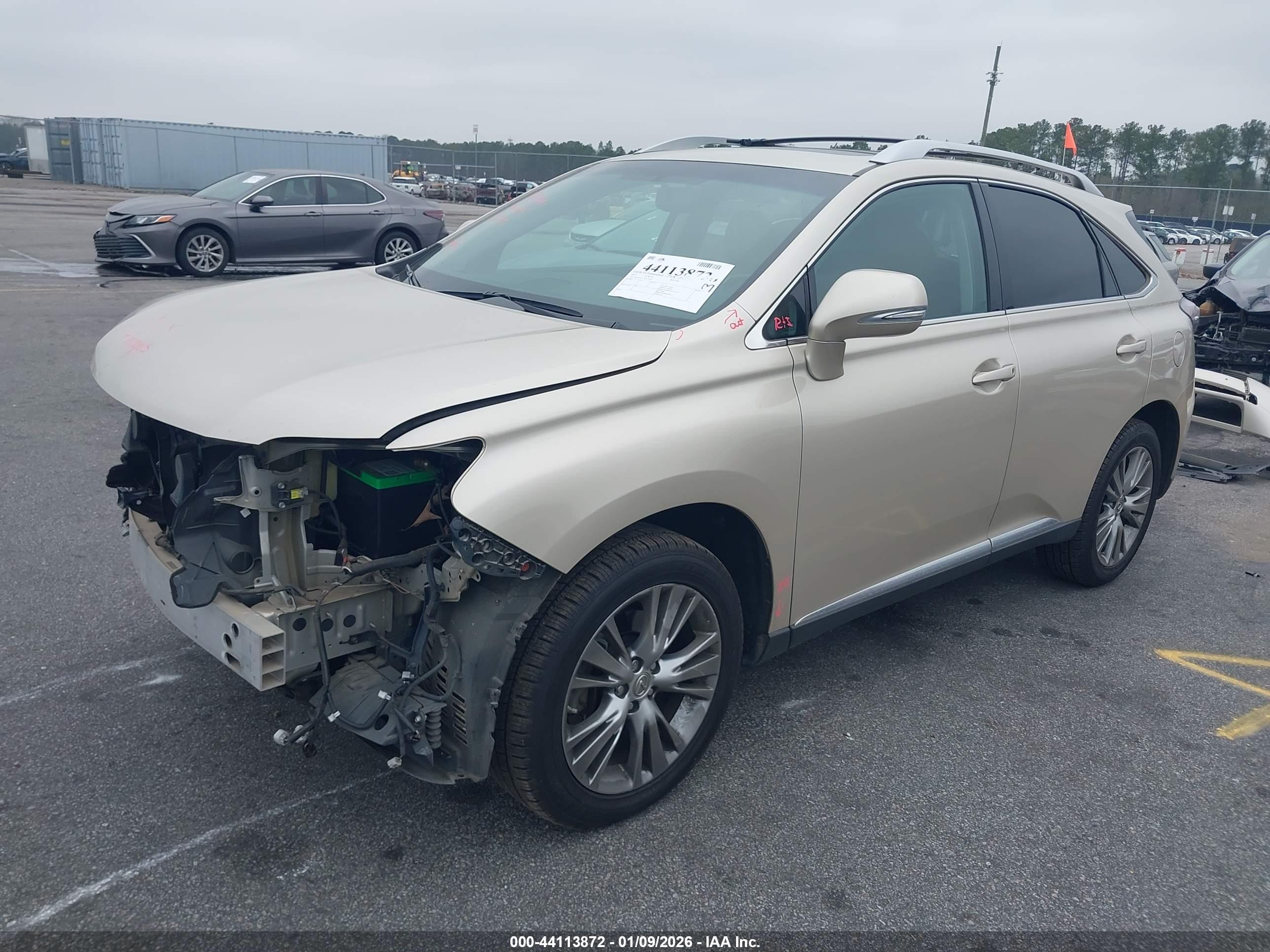 LEXUS RX image 2