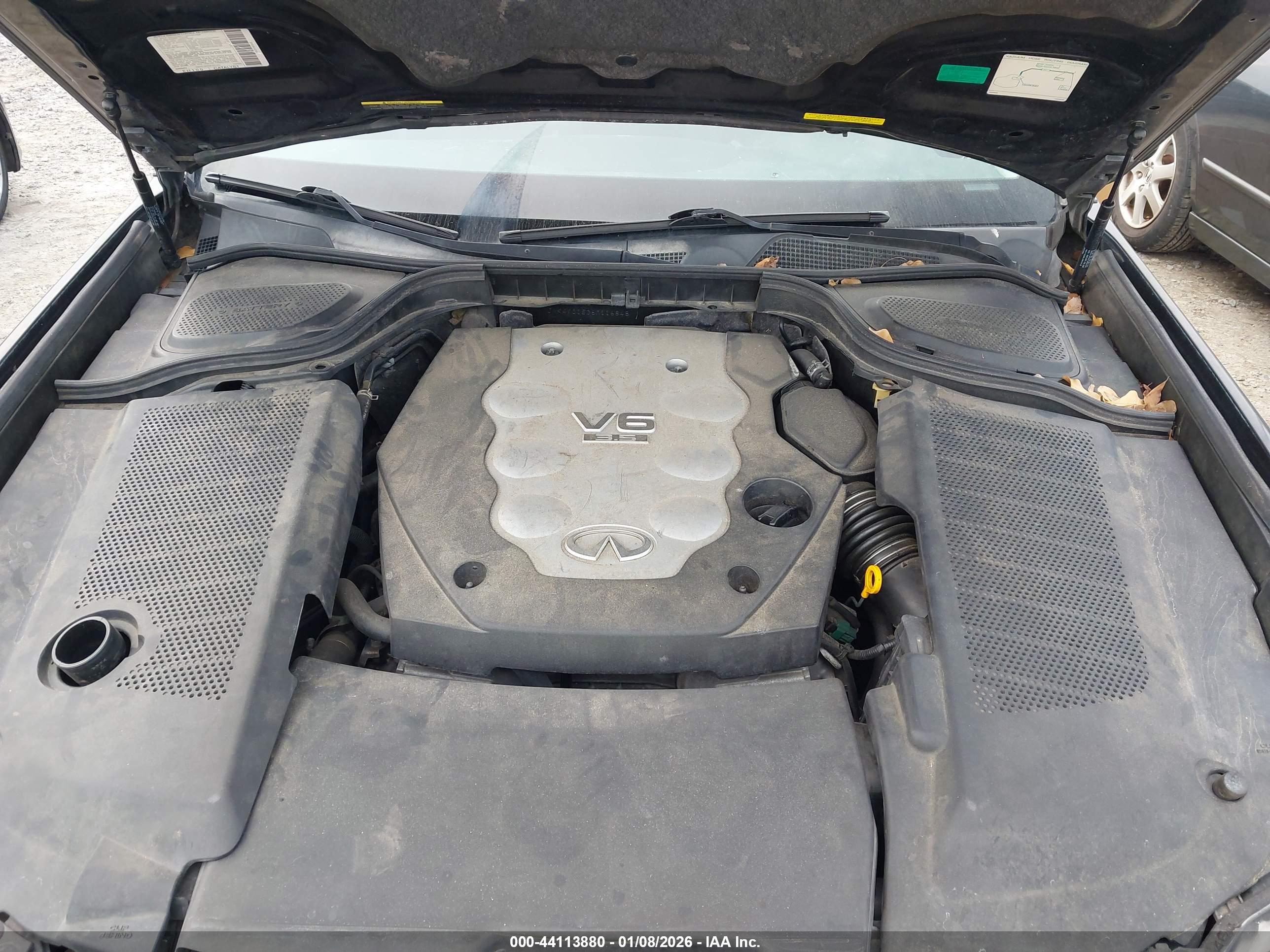 INFINITI M35 image 10