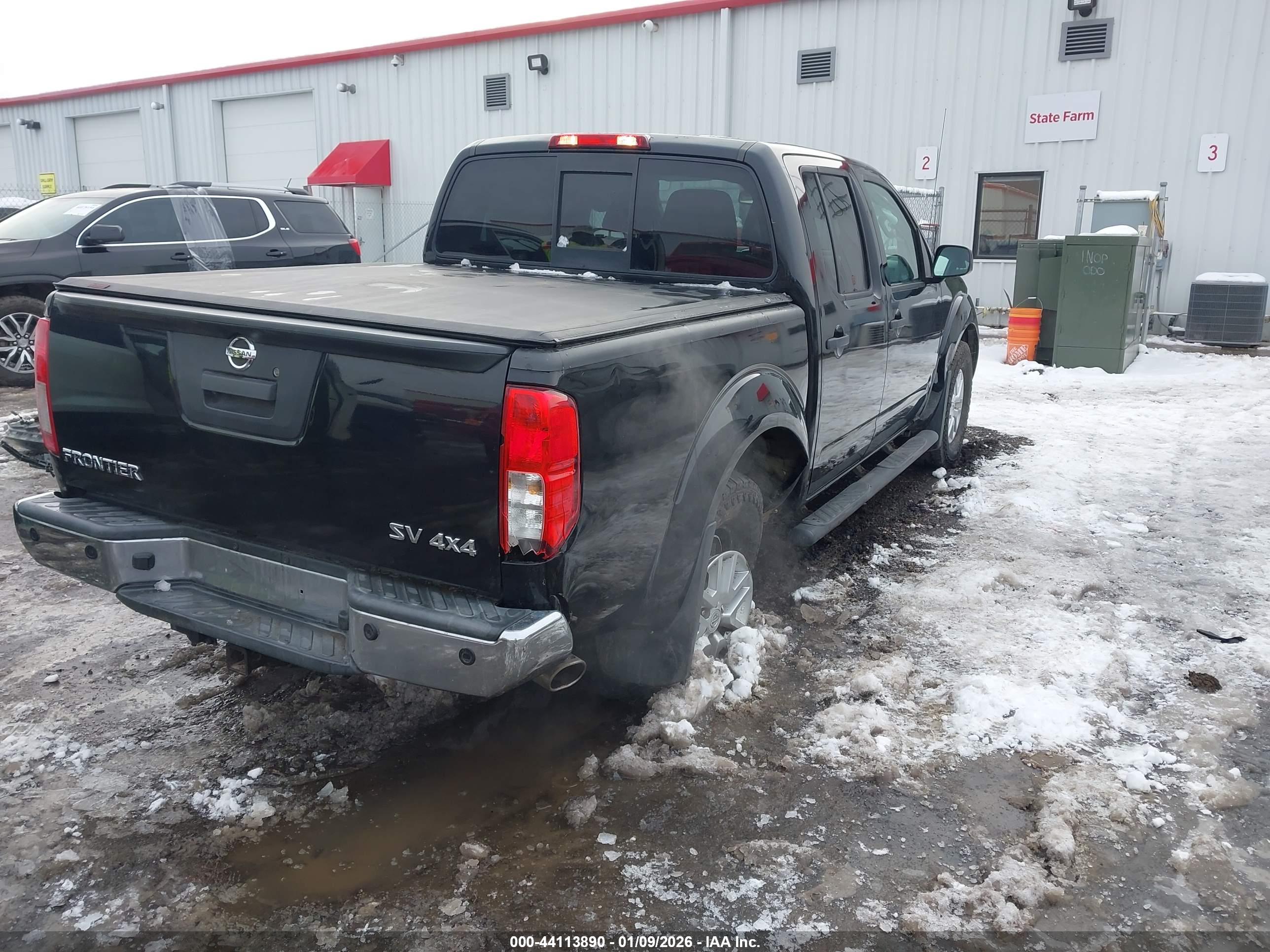 NISSAN FRONTIER image 4