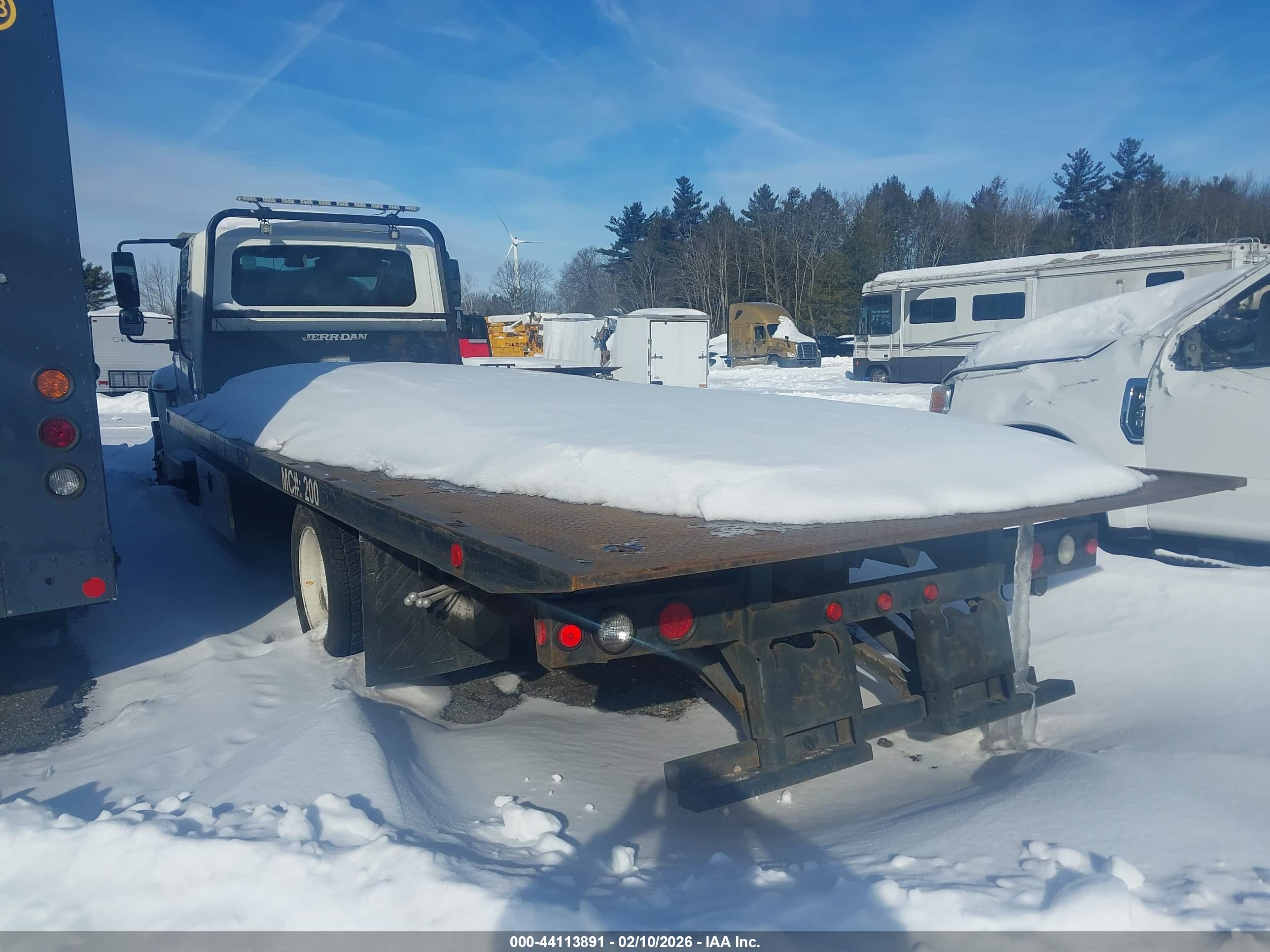 INTERNATIONAL 4000 image 3
