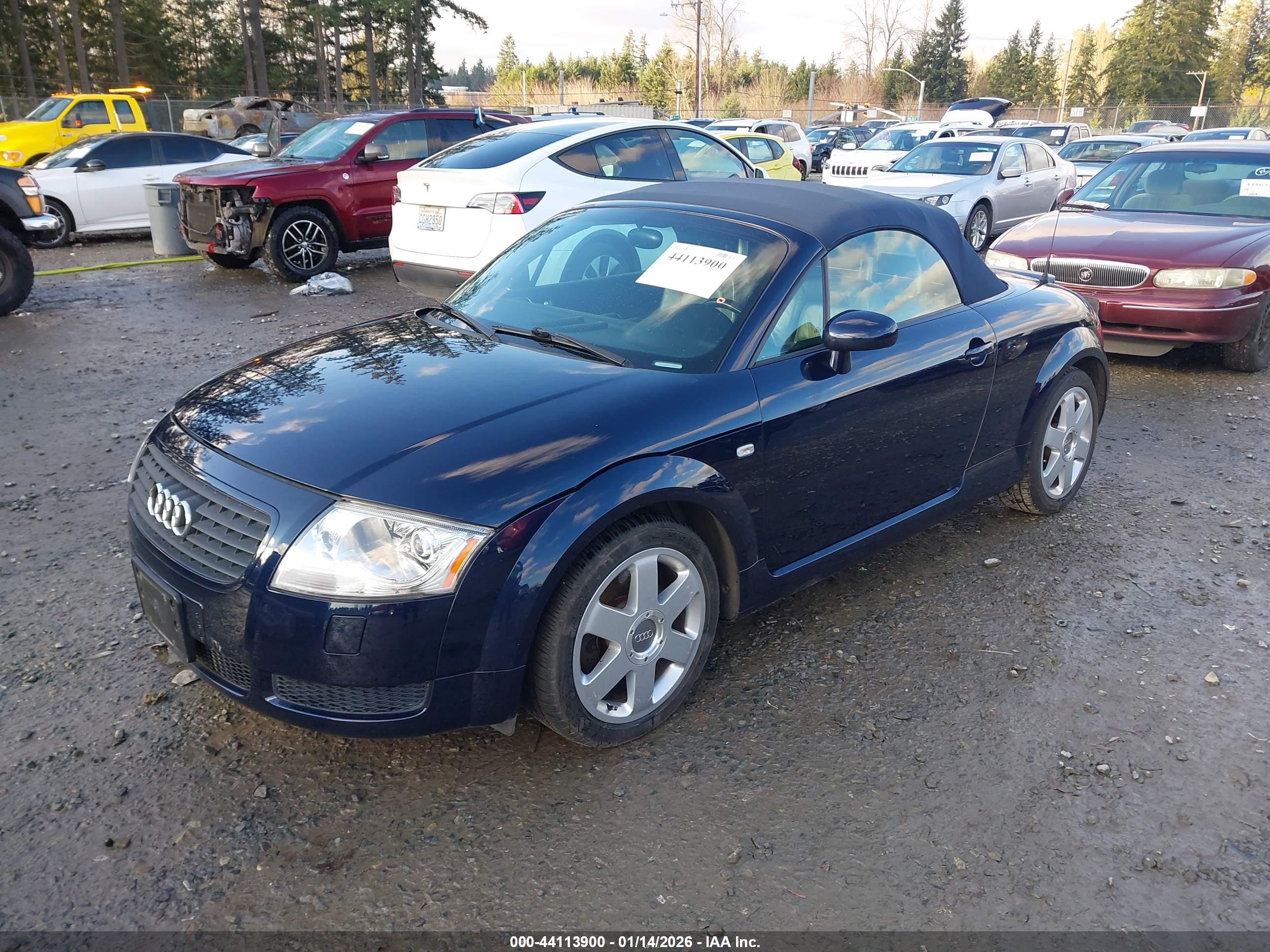 AUDI TT image 2
