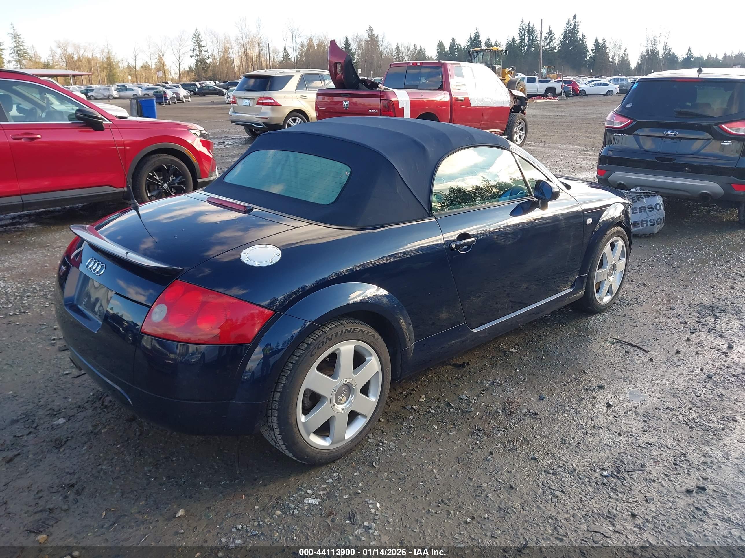 AUDI TT image 4