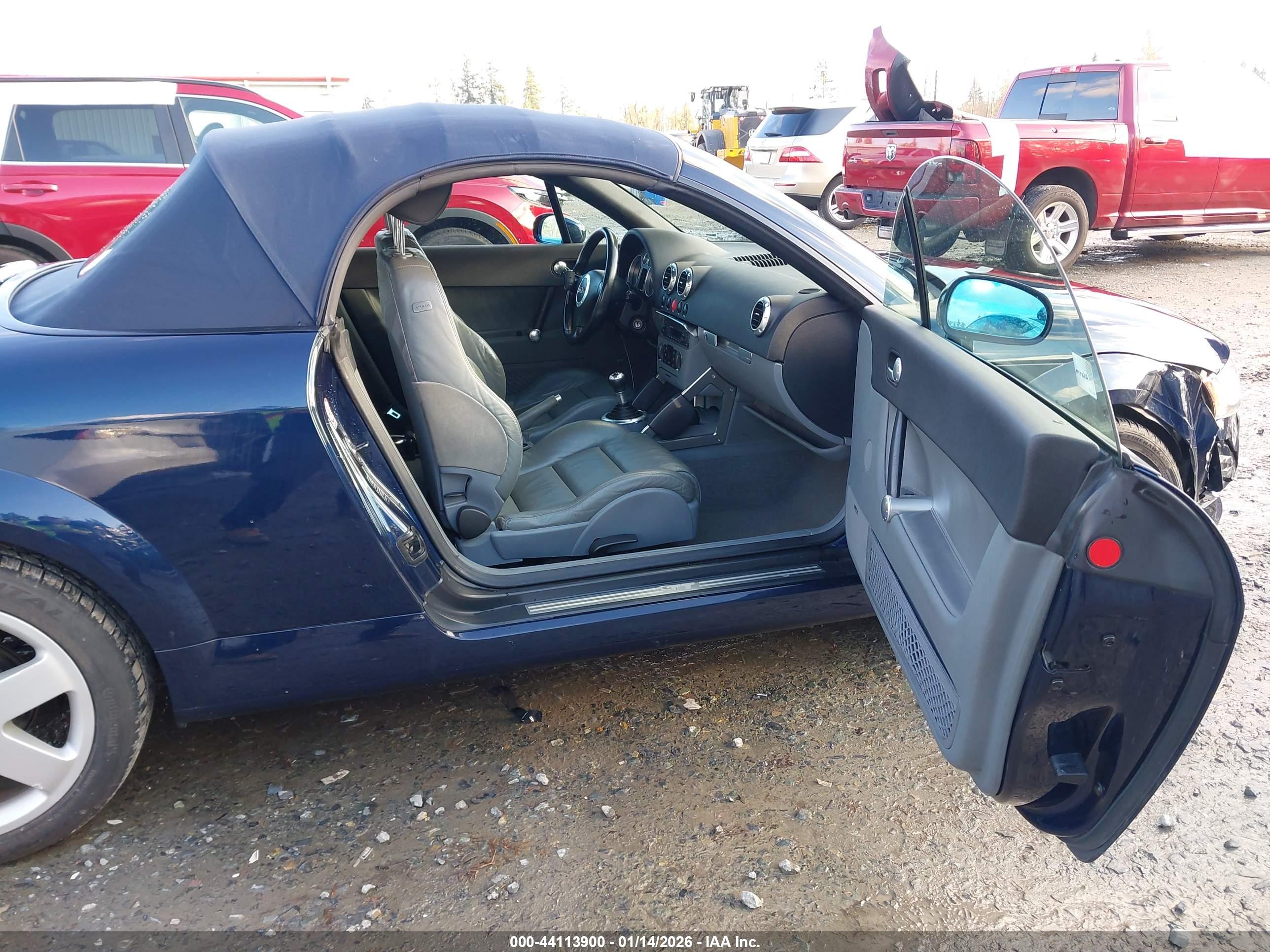 AUDI TT image 5