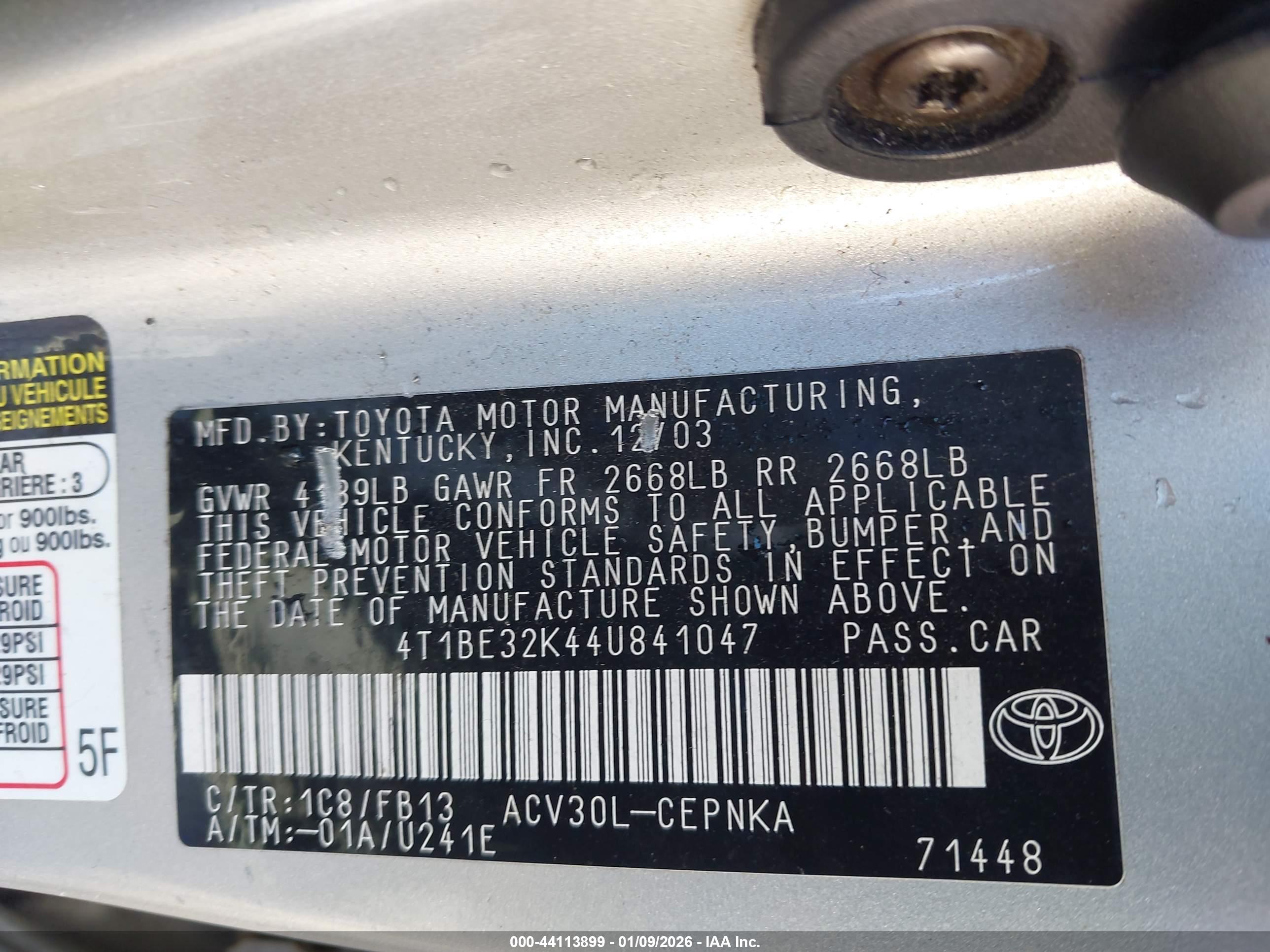 TOYOTA CAMRY image 9