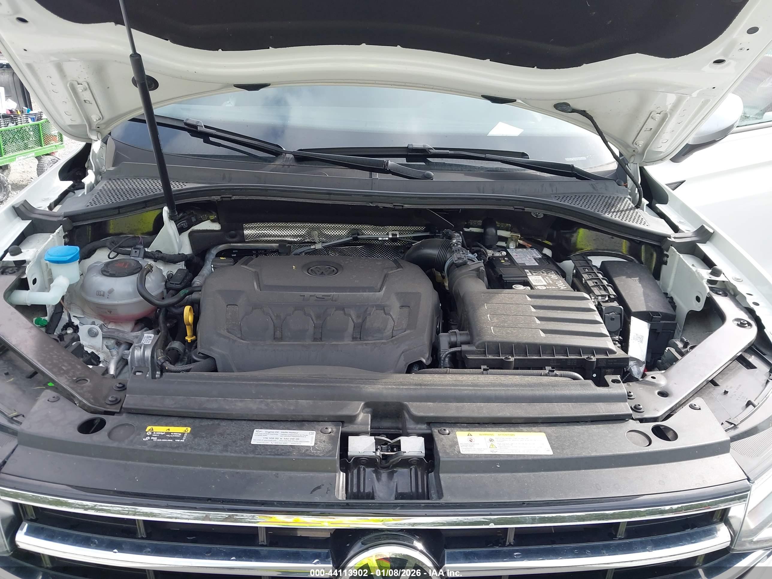 VOLKSWAGEN TIGUAN image 10