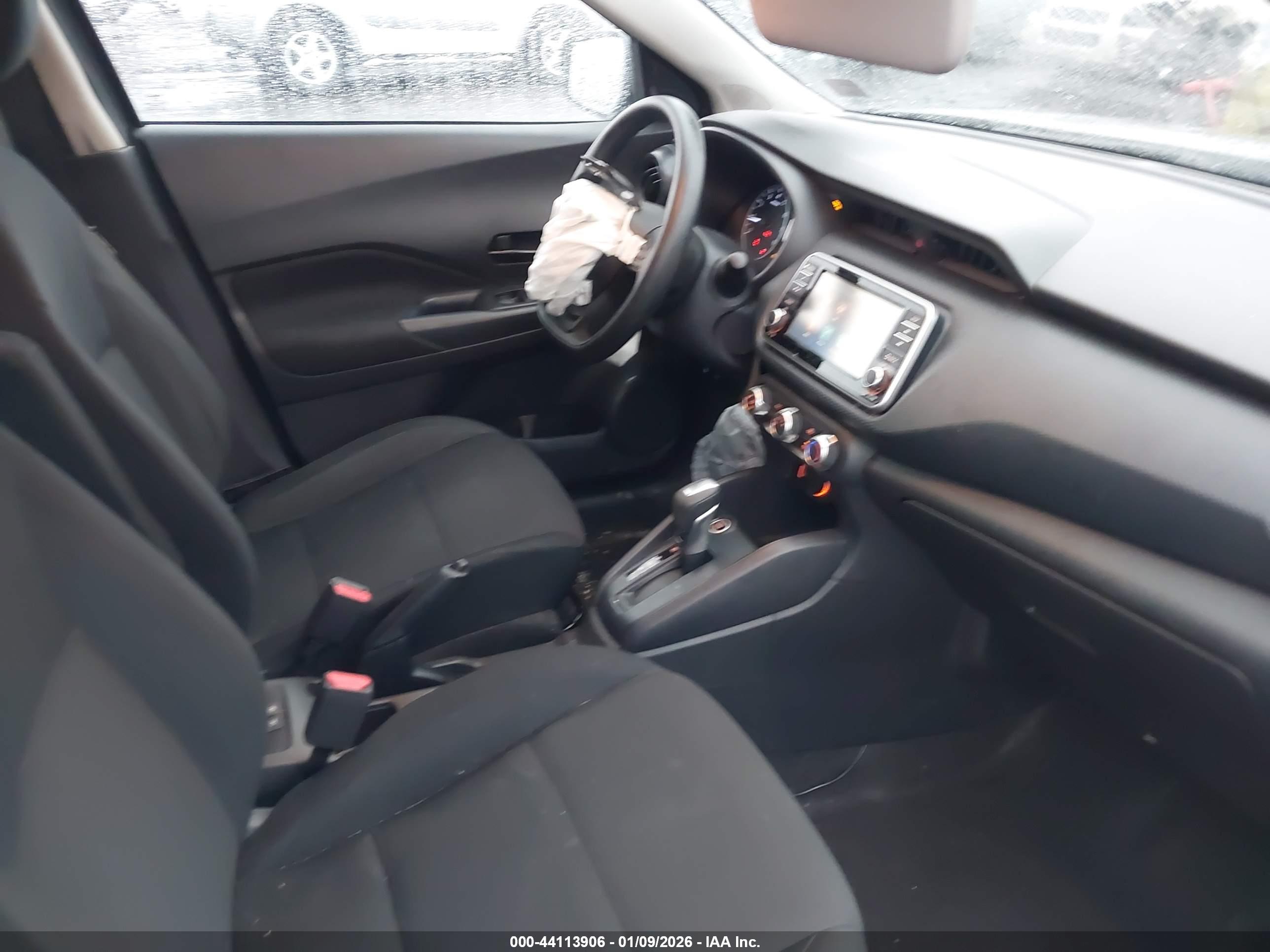 NISSAN KICKS image 5