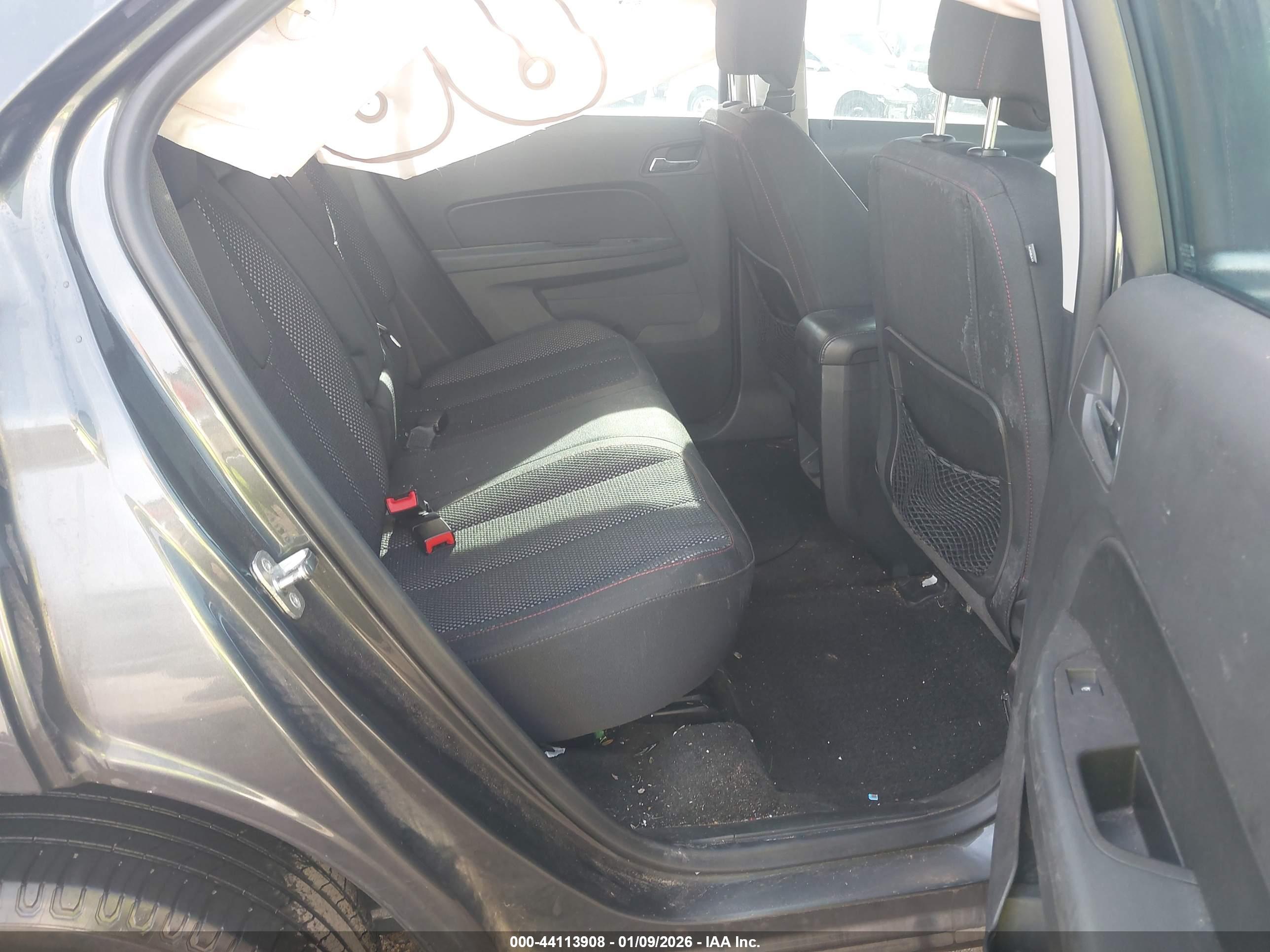 CHEVROLET EQUINOX image 8