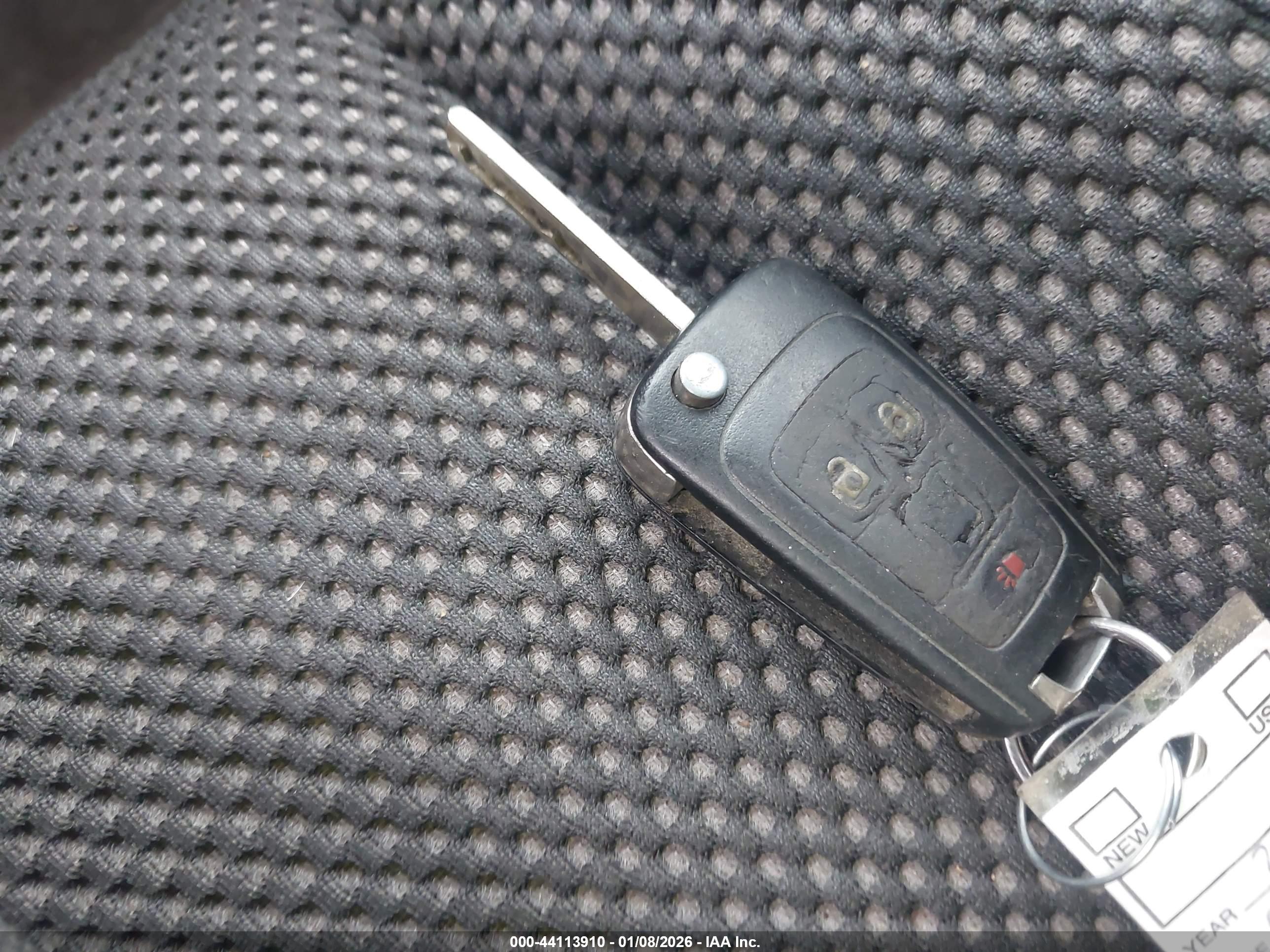 CHEVROLET EQUINOX image 11